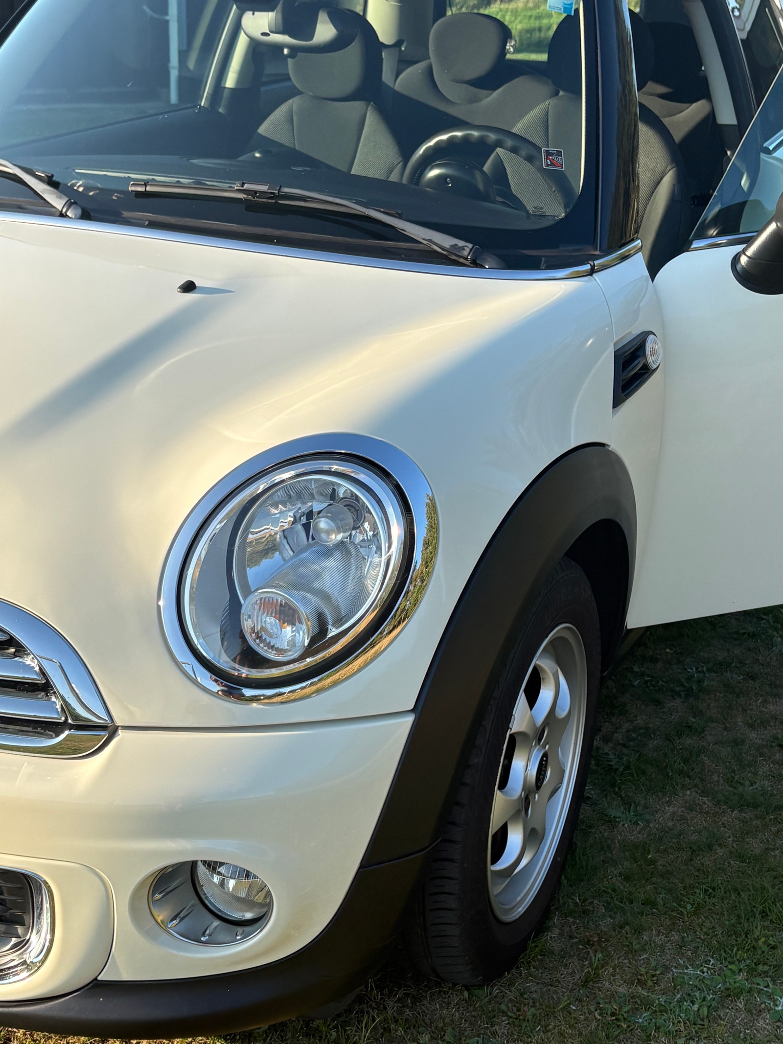 MINI One Manual, 75hp, 2013