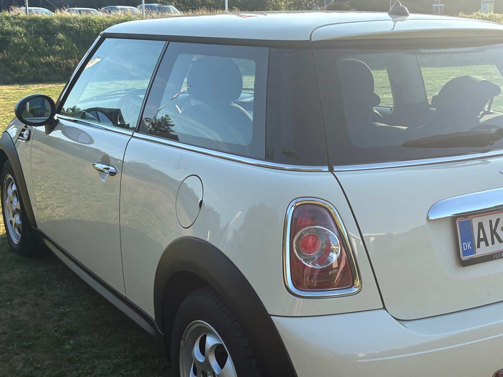 MINI One Manual, 75hp, 2013
