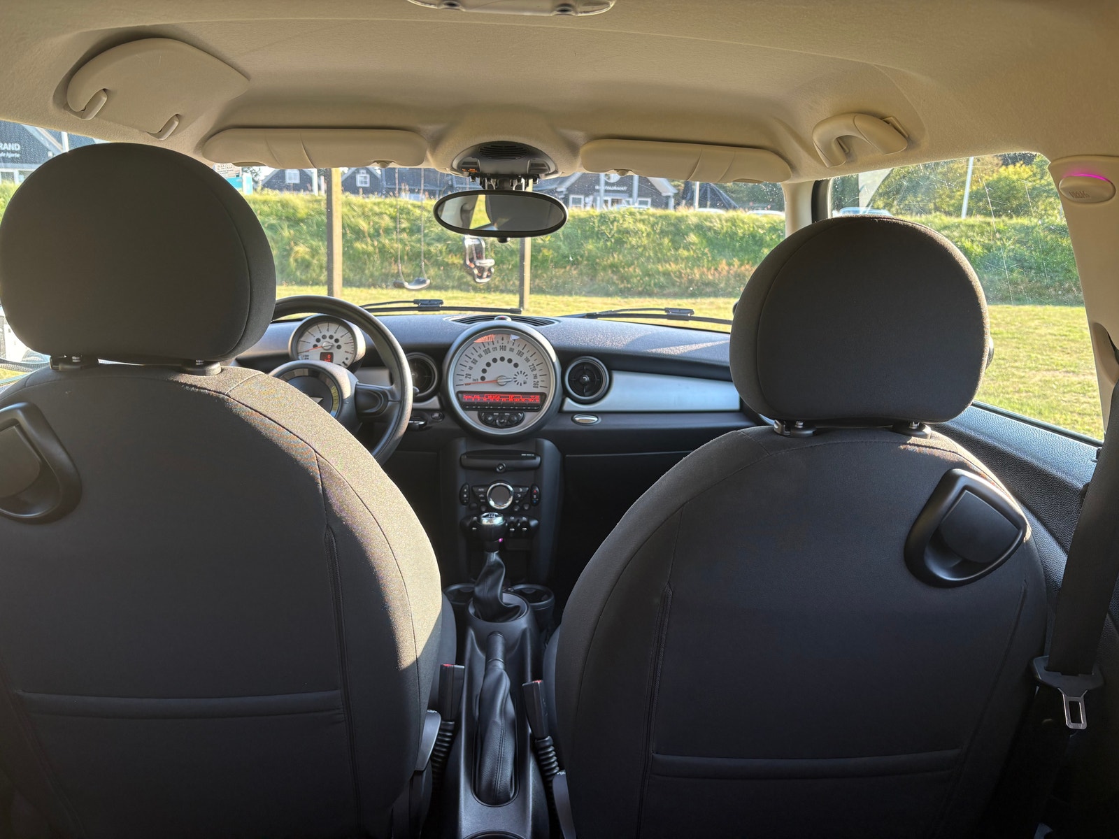 MINI One Manual, 75hp, 2013