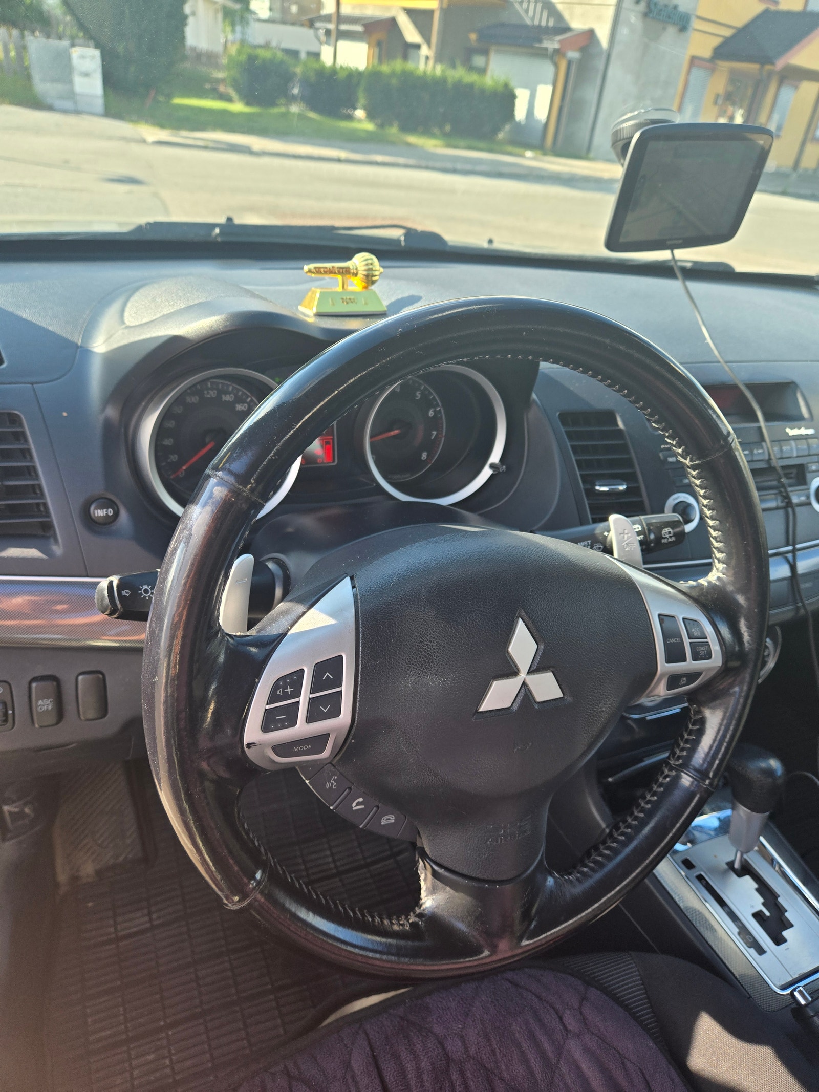 Mitsubishi Lancer Sportback 1.8 MIVEC INVECS-III CVT, 143hp, 2009