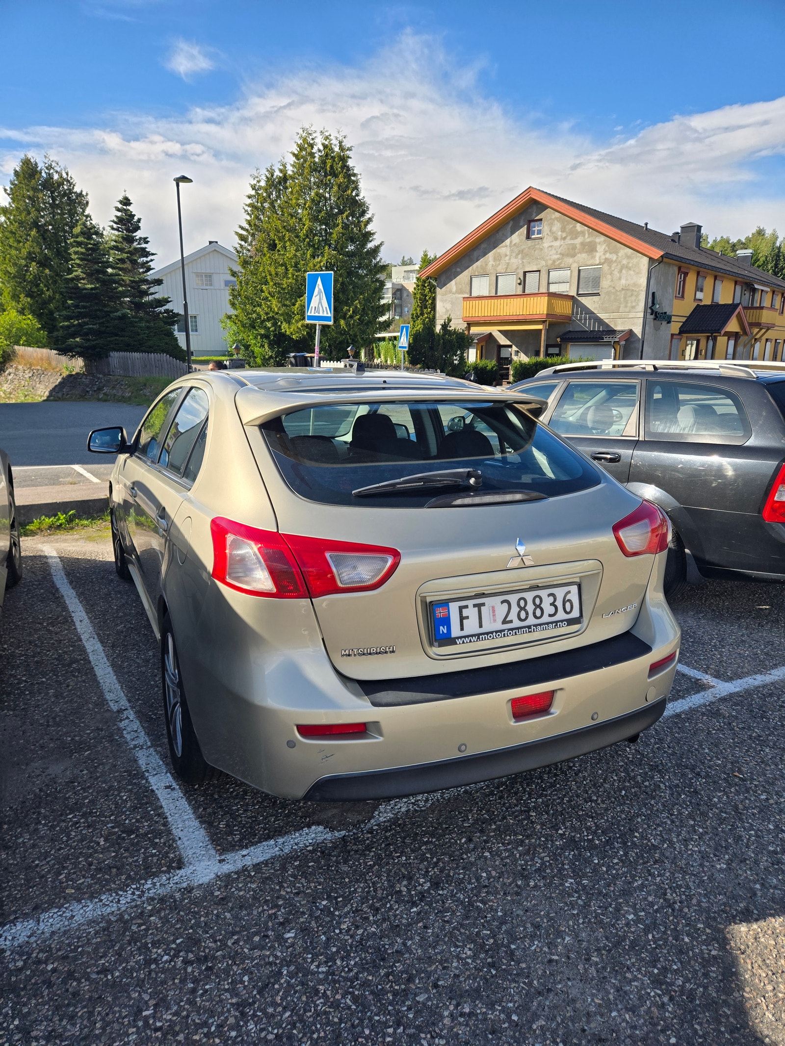 Mitsubishi Lancer Sportback 1.8 MIVEC INVECS-III CVT, 143hp, 2009