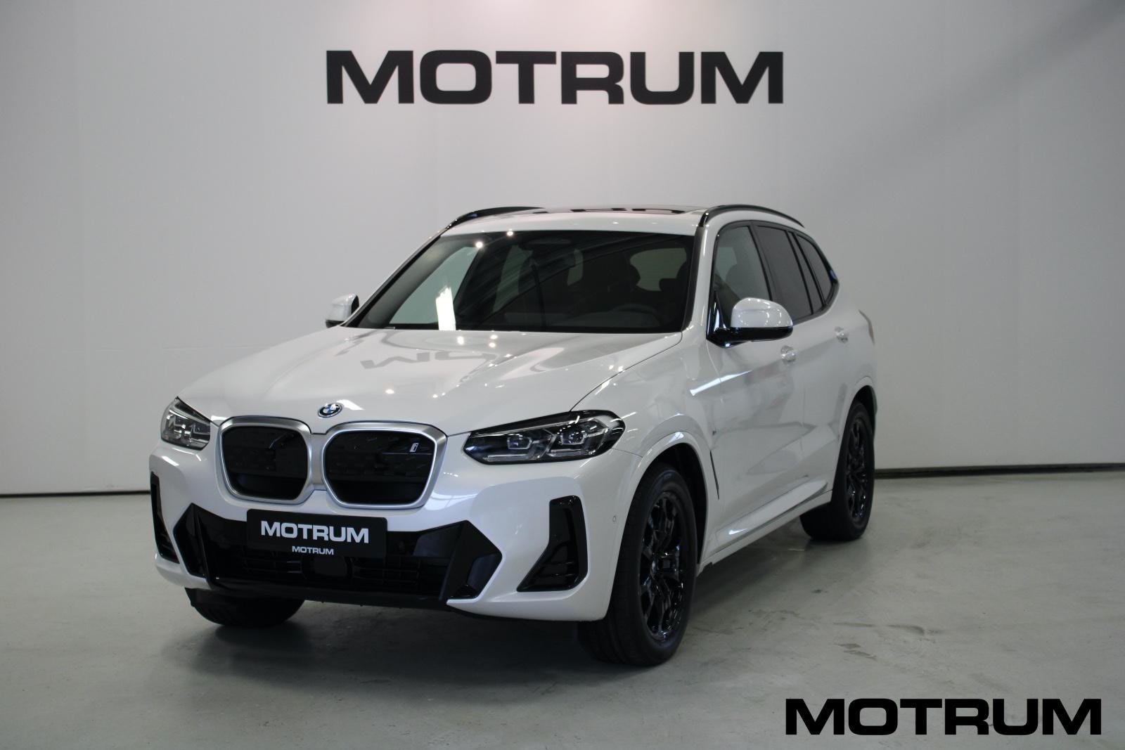 BMW iX3, 286ps, 2022