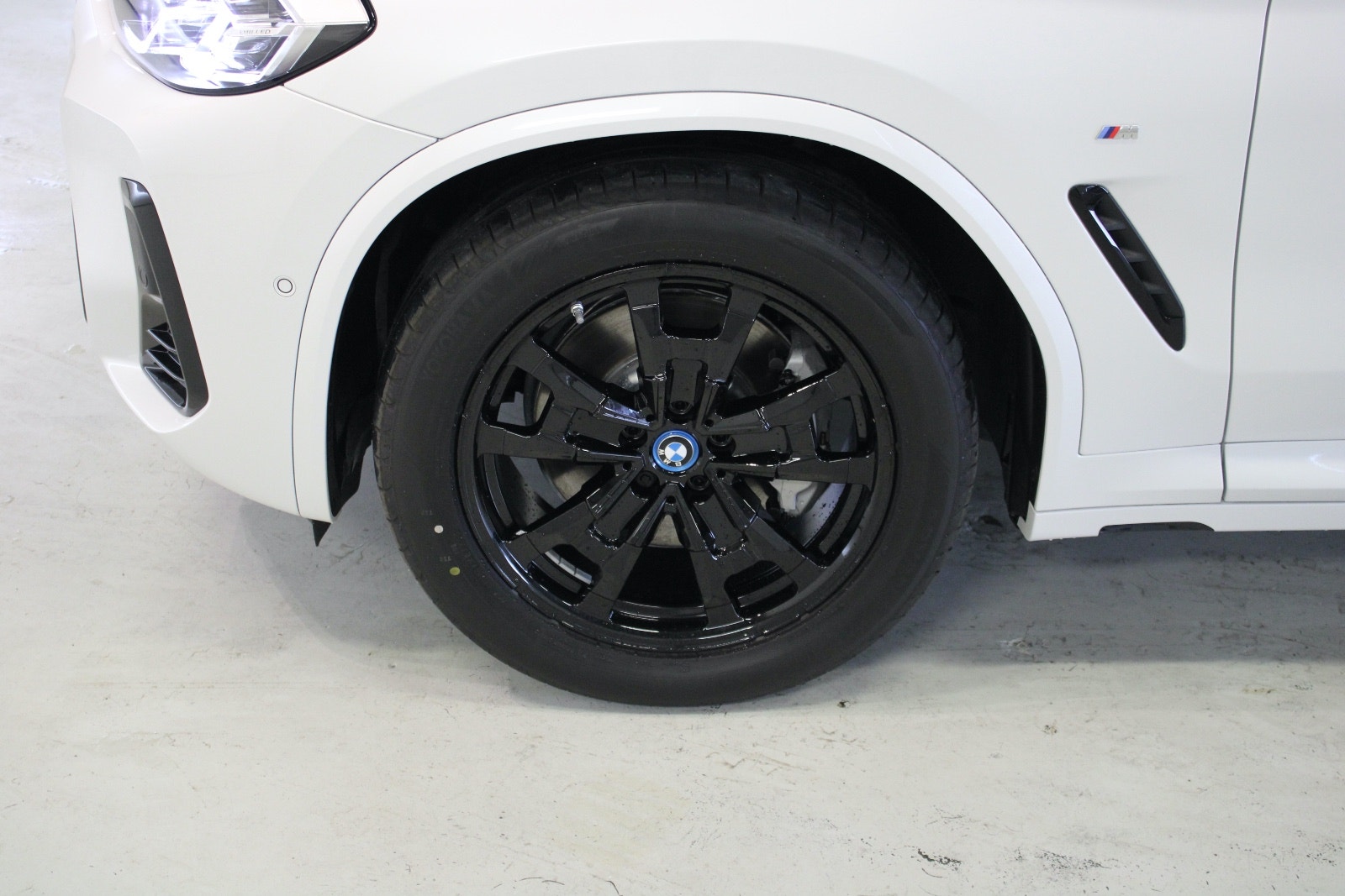 BMW iX3, 286ps, 2022