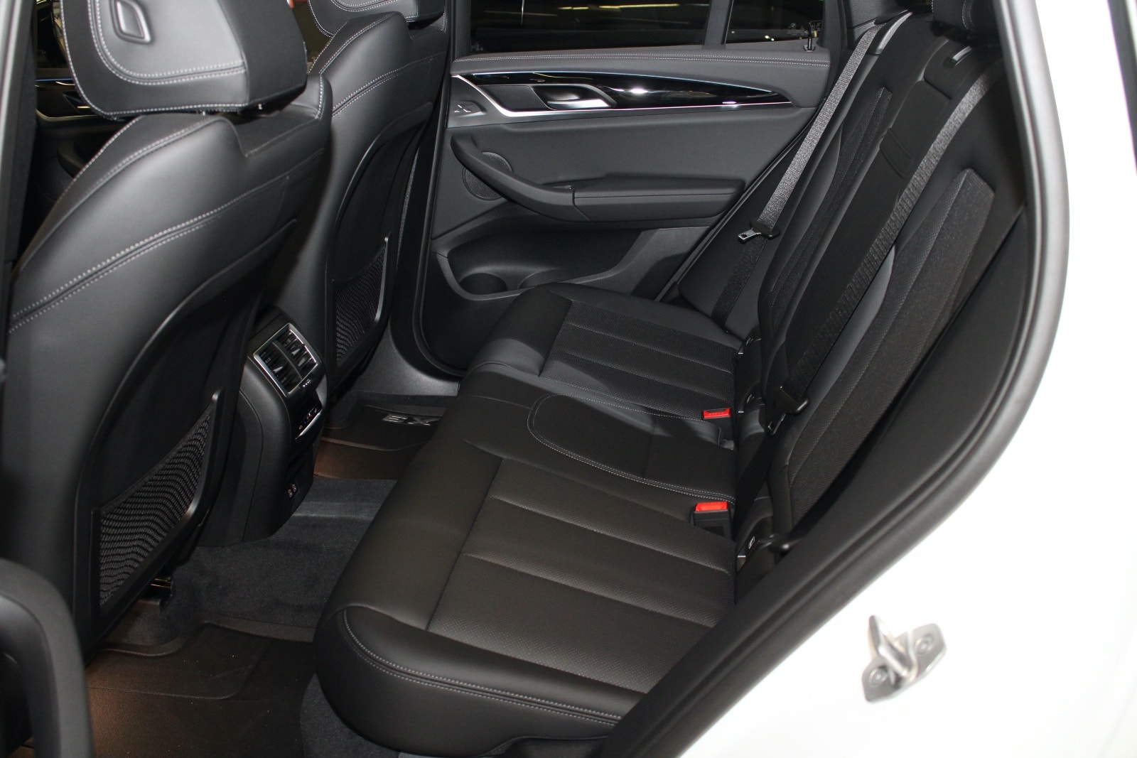 BMW iX3, 286ps, 2022