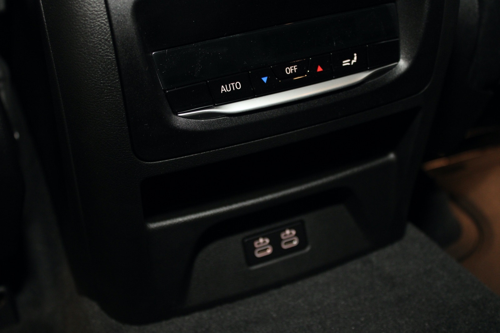BMW iX3, 286ps, 2022