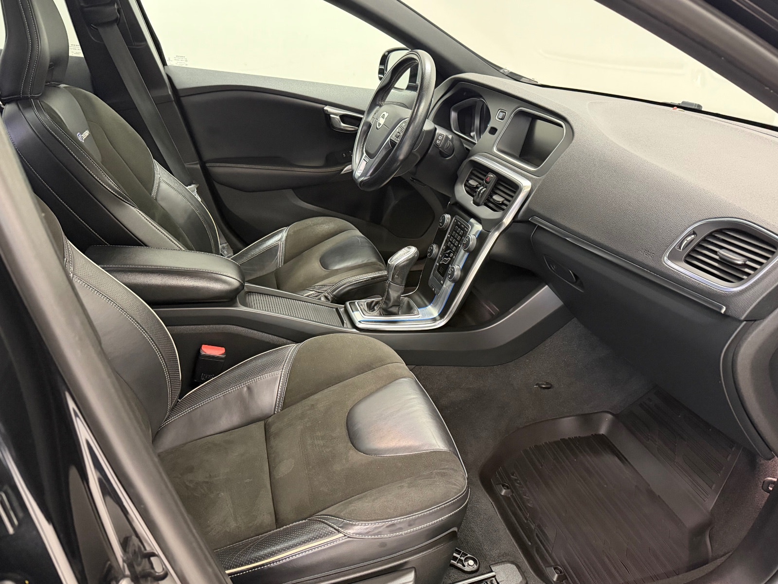 Volvo V40 D2 Manual, 115hp, 2014