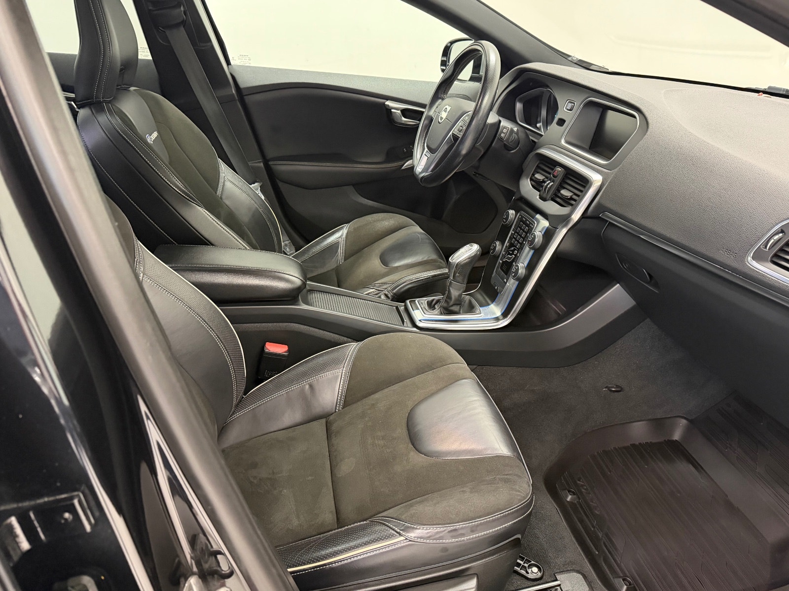 Volvo V40 D2 Manual, 115hp, 2014
