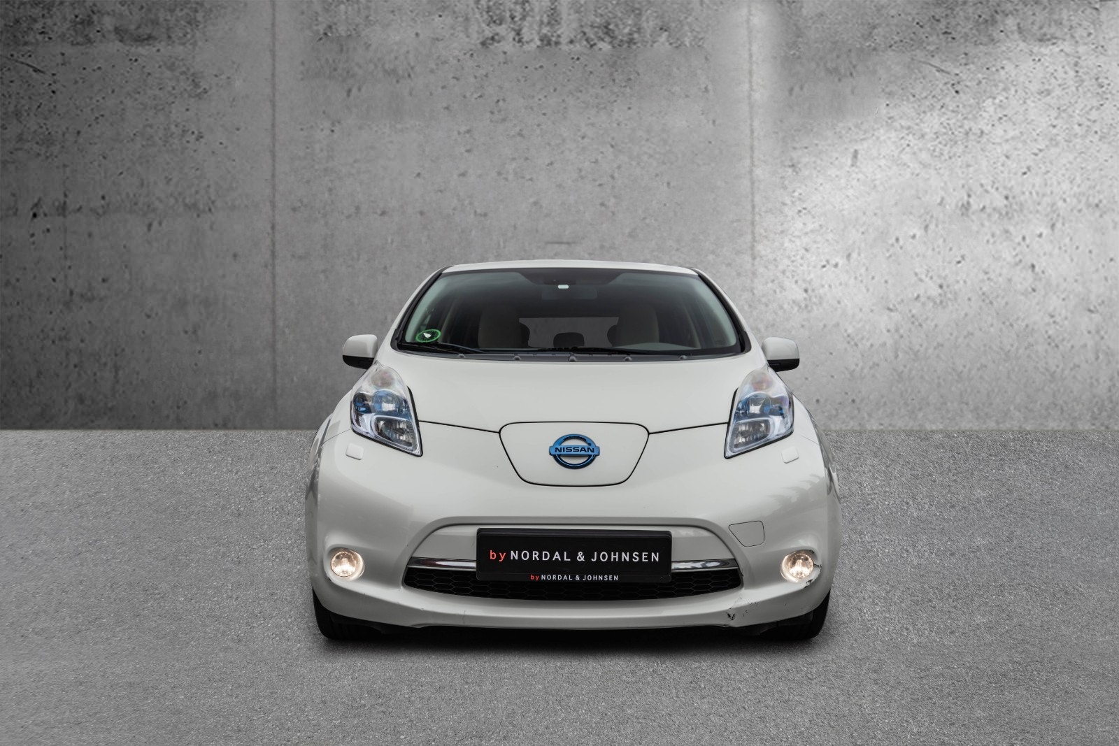 Nissan Leaf 24 kWh, 109hp, 2011