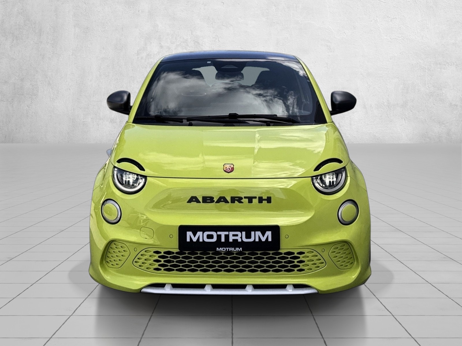 Abarth 500e, 155ps, 2024