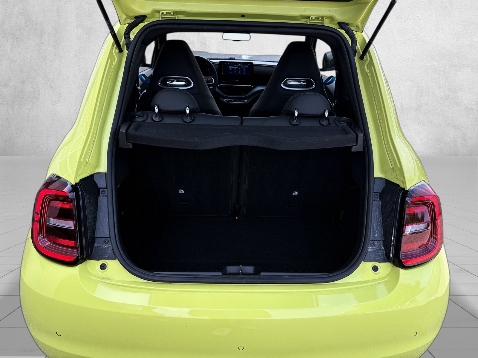 Abarth 500e, 155ps, 2024