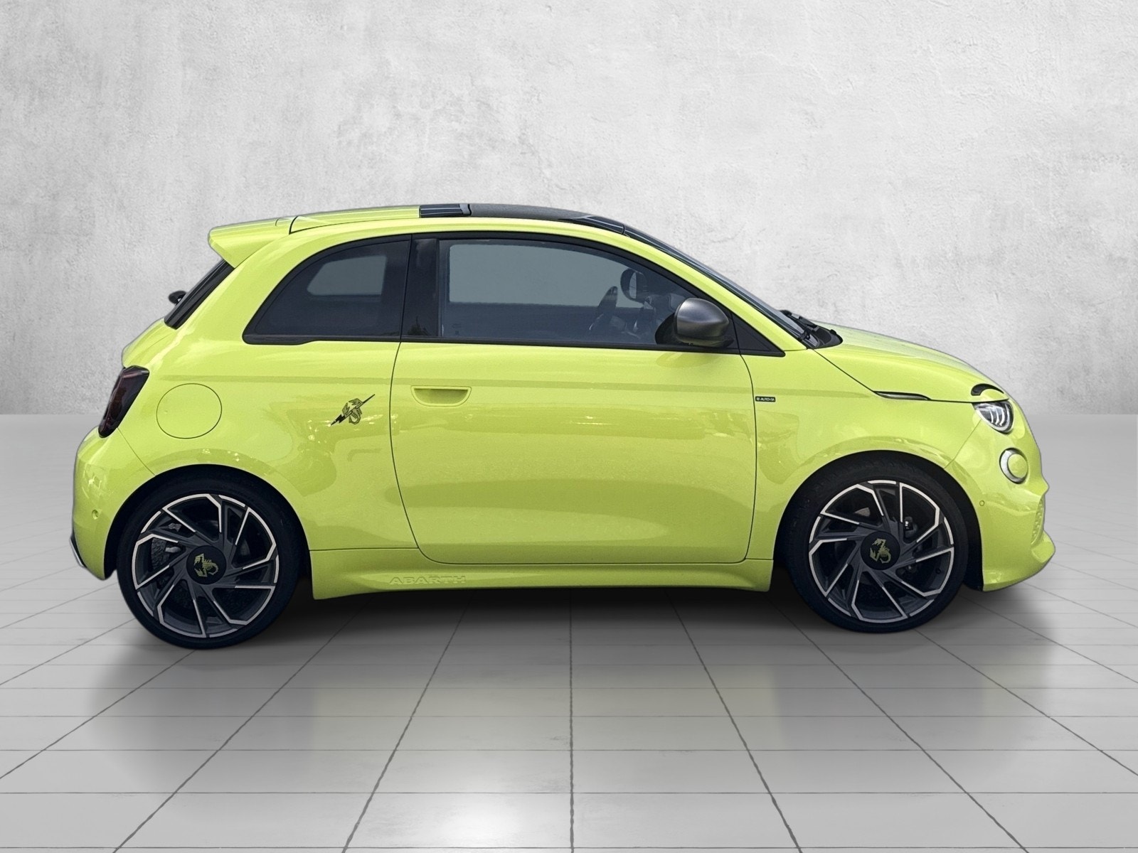 Abarth 500e, 155ps, 2024