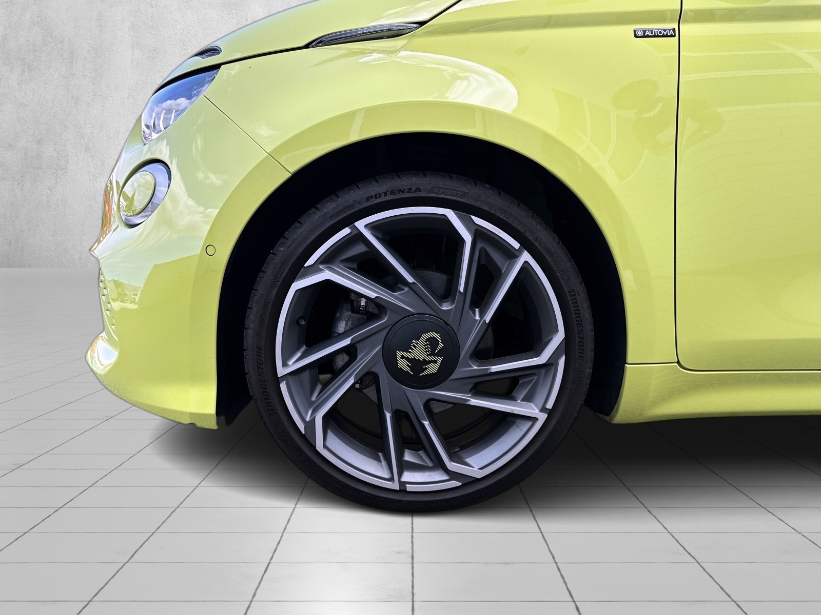 Abarth 500e, 155ps, 2024