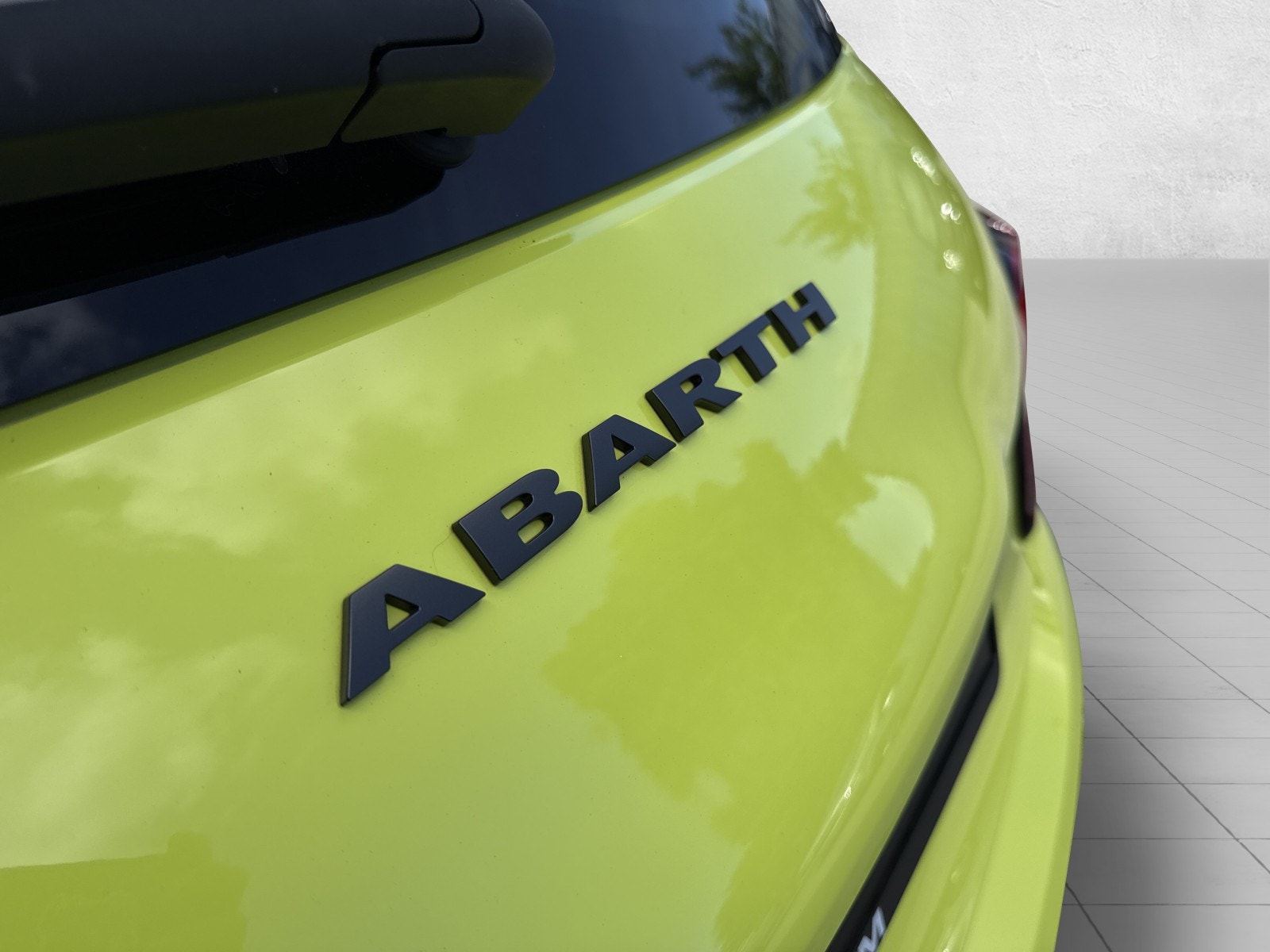 Abarth 500e, 155ps, 2024