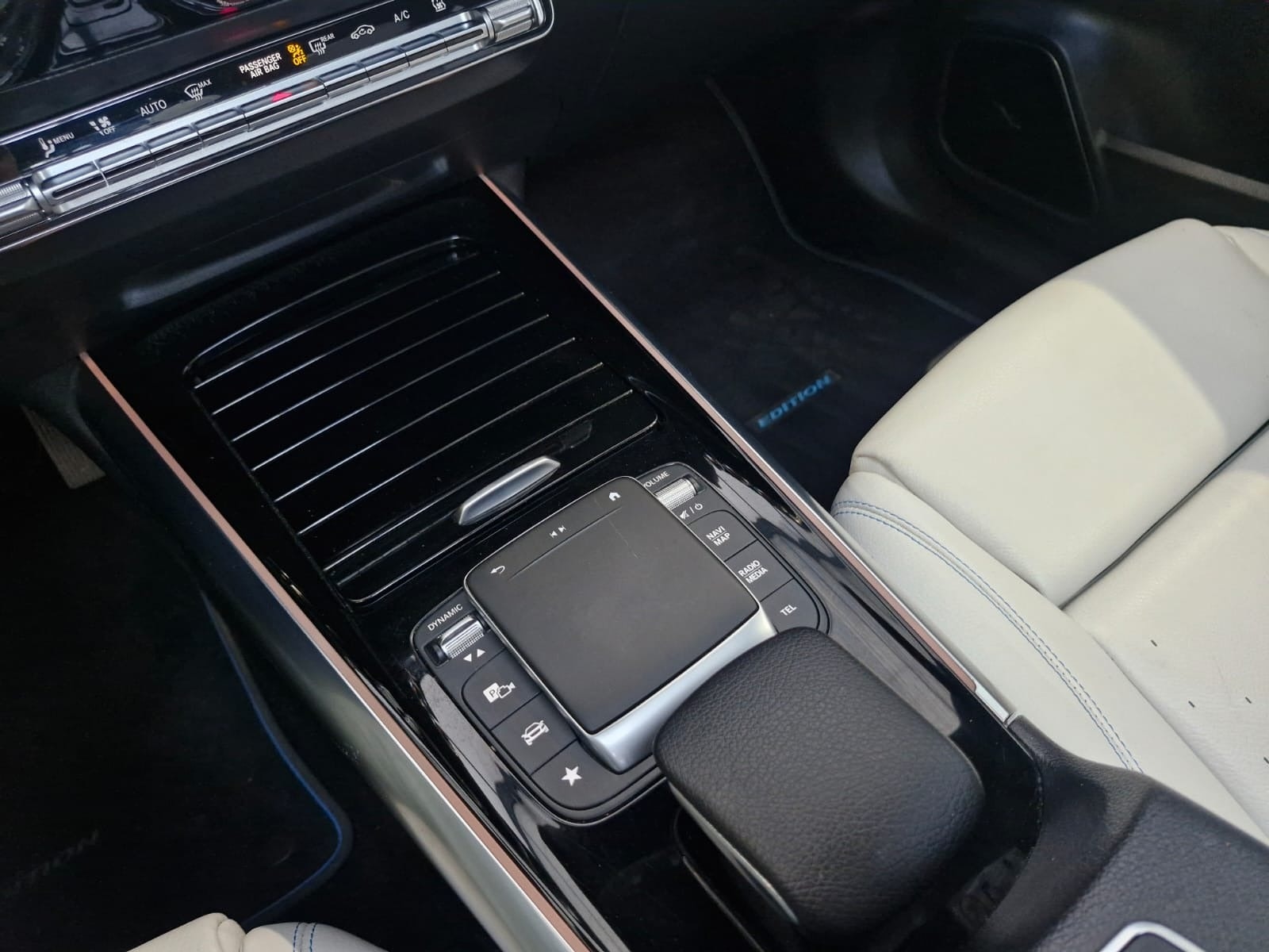 Mercedes-Benz EQA 250, 190hp, 2021