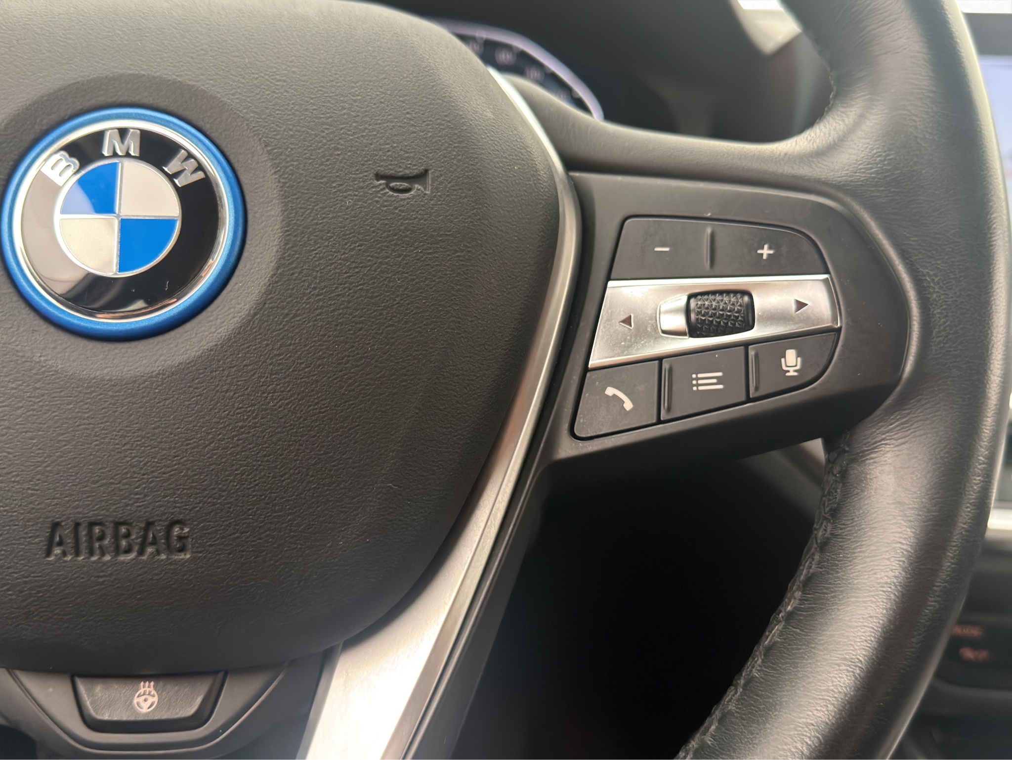 BMW 330e xDrive Touring Steptronic, 292hk, 2022