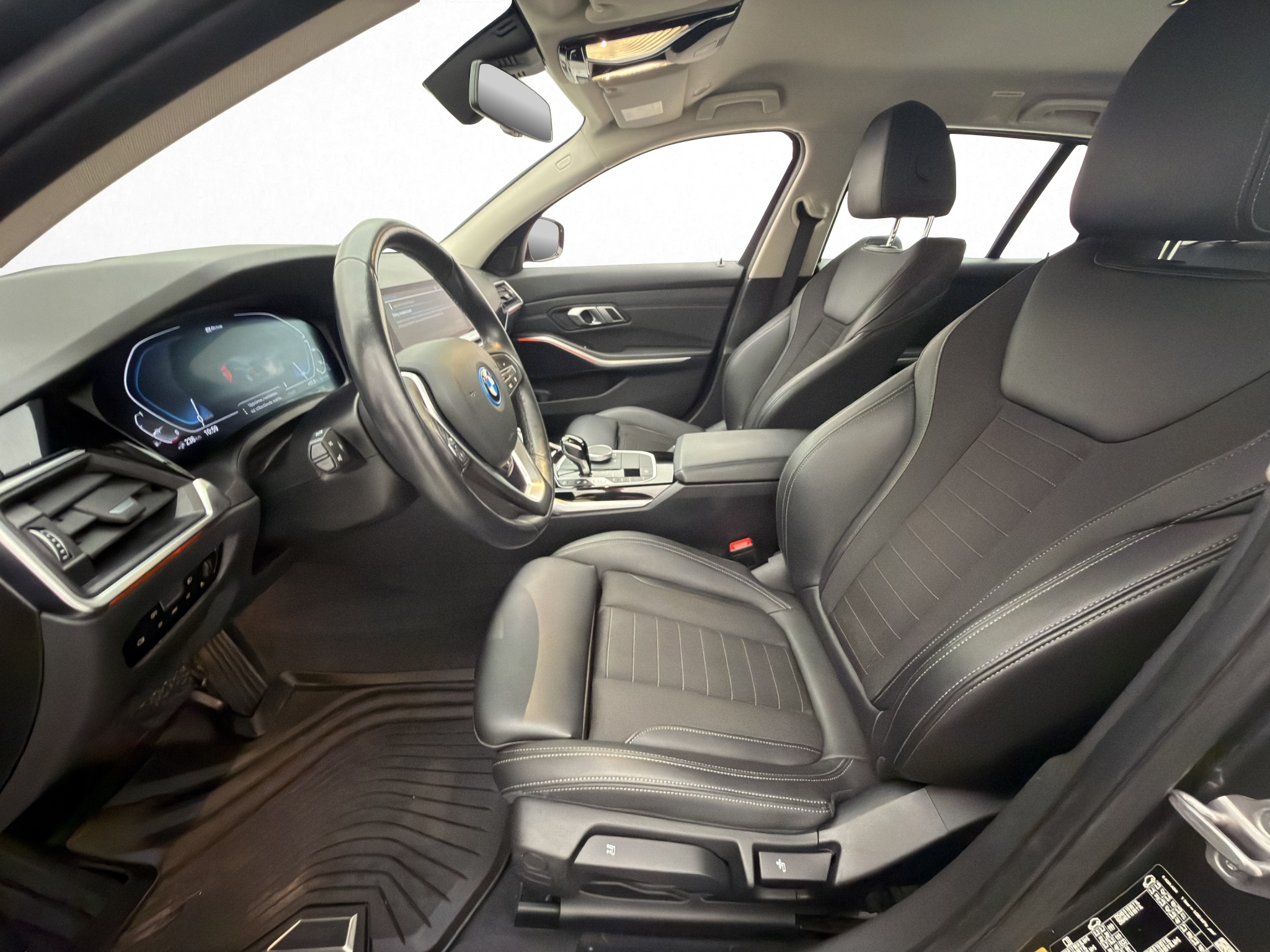 BMW 330e xDrive Touring Steptronic, 292hk, 2022