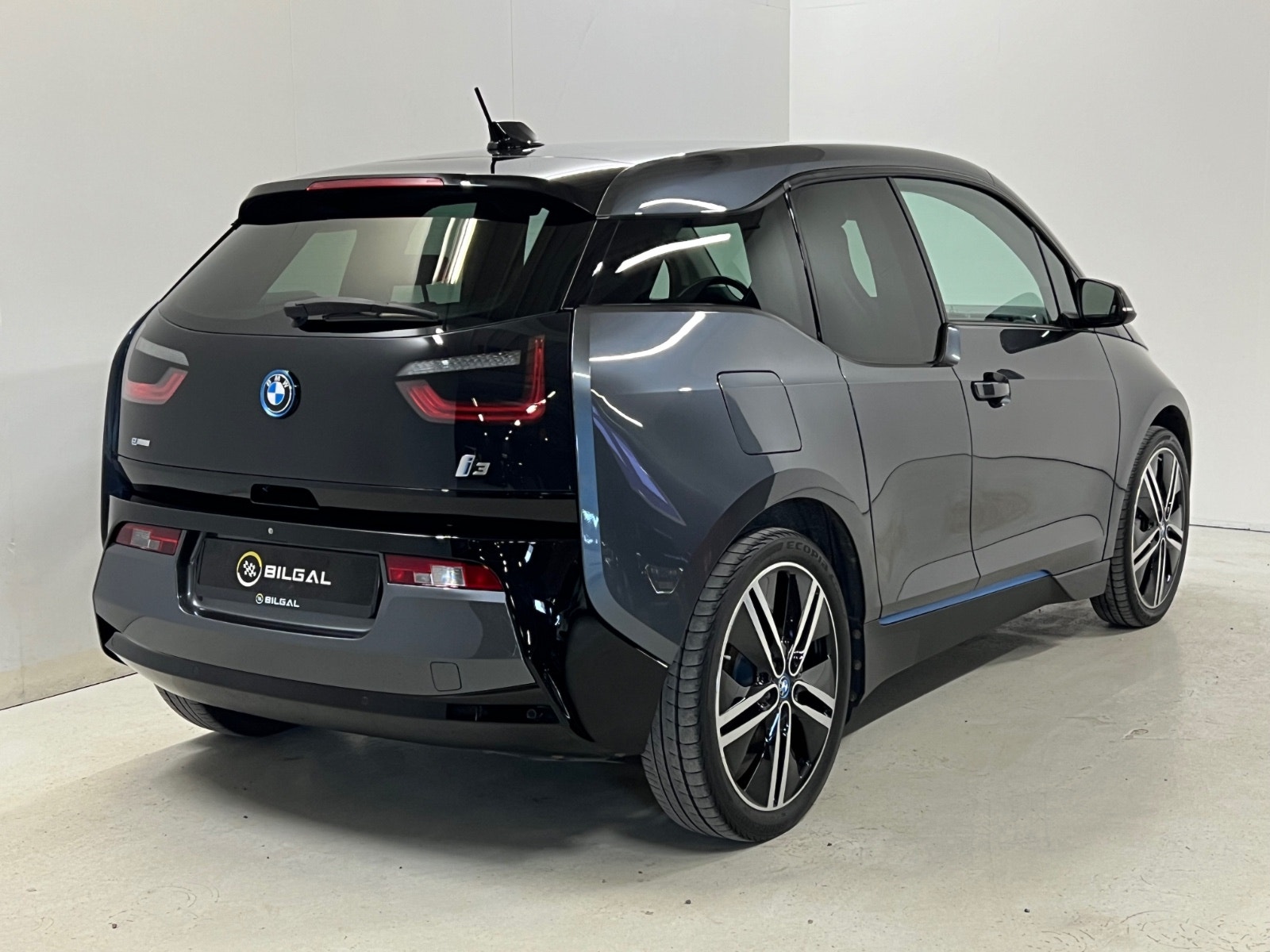 BMW i3 60 Ah Automatic, 170hp, 2016