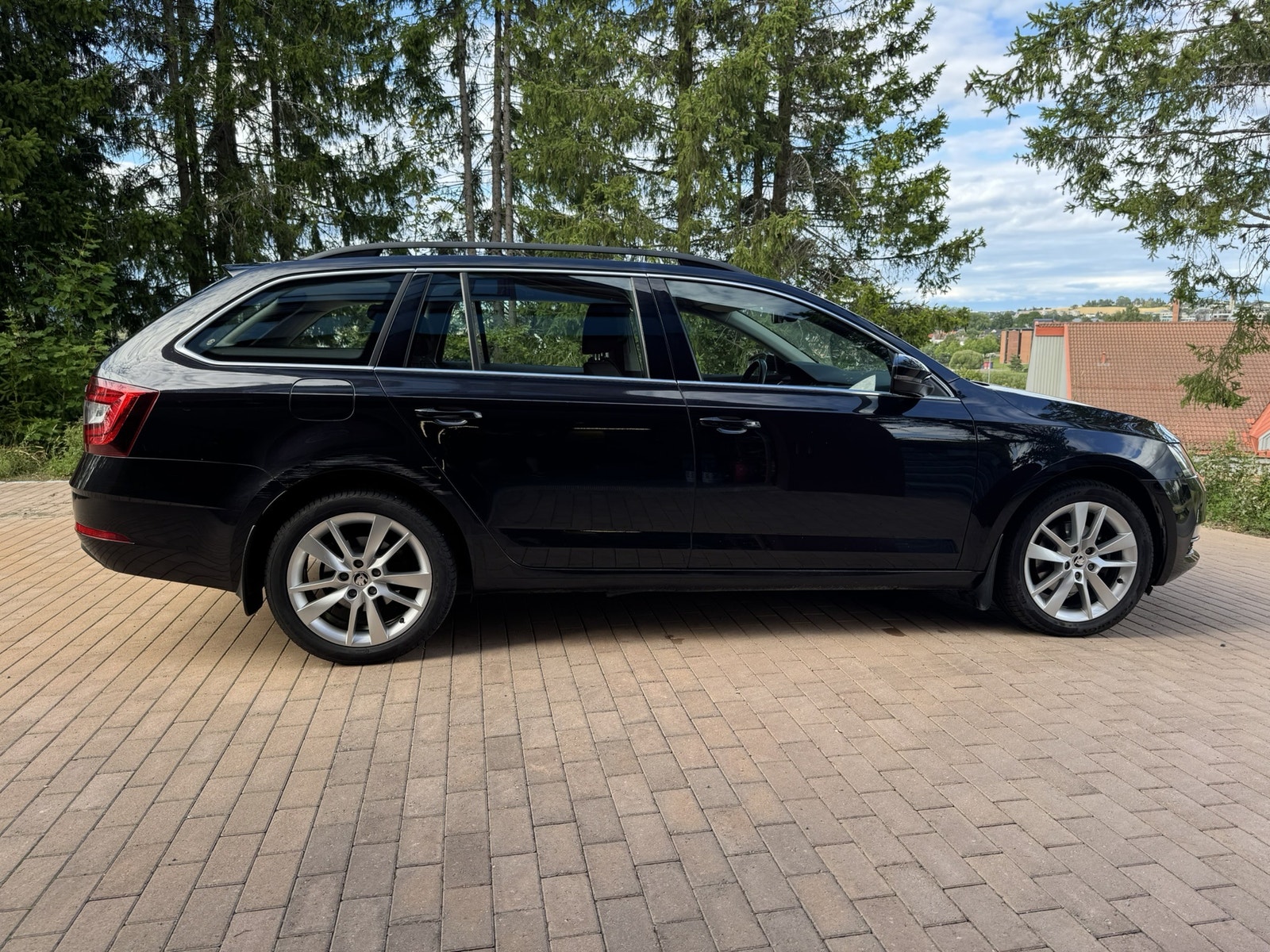 Škoda Octavia Combi 2.0 TDI SCR 4x4 DSG Sequential, 150hp, 2019