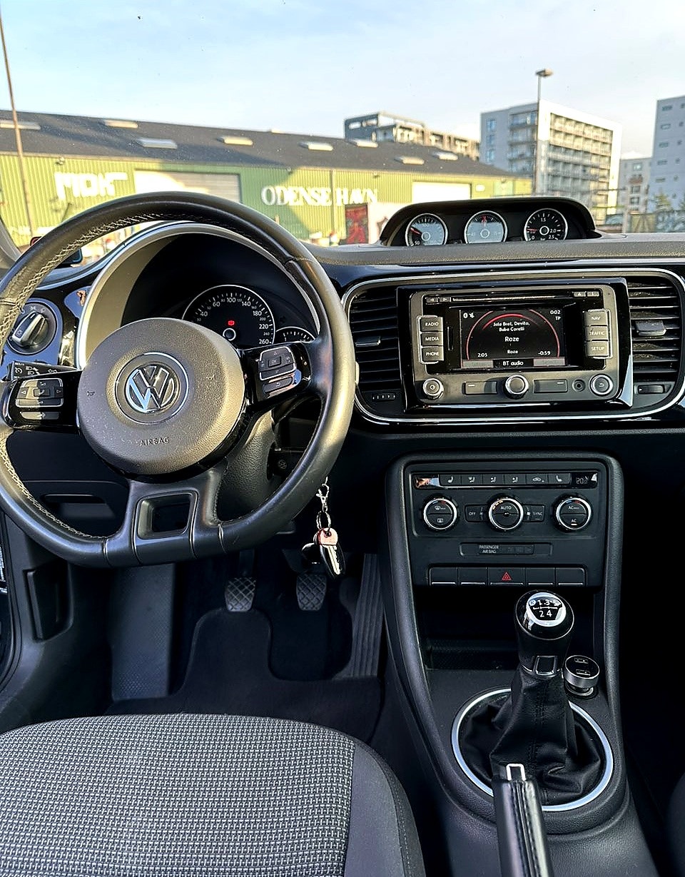 Volkswagen Beetle 1.6 TDI DPF Manual, 105hp, 2012