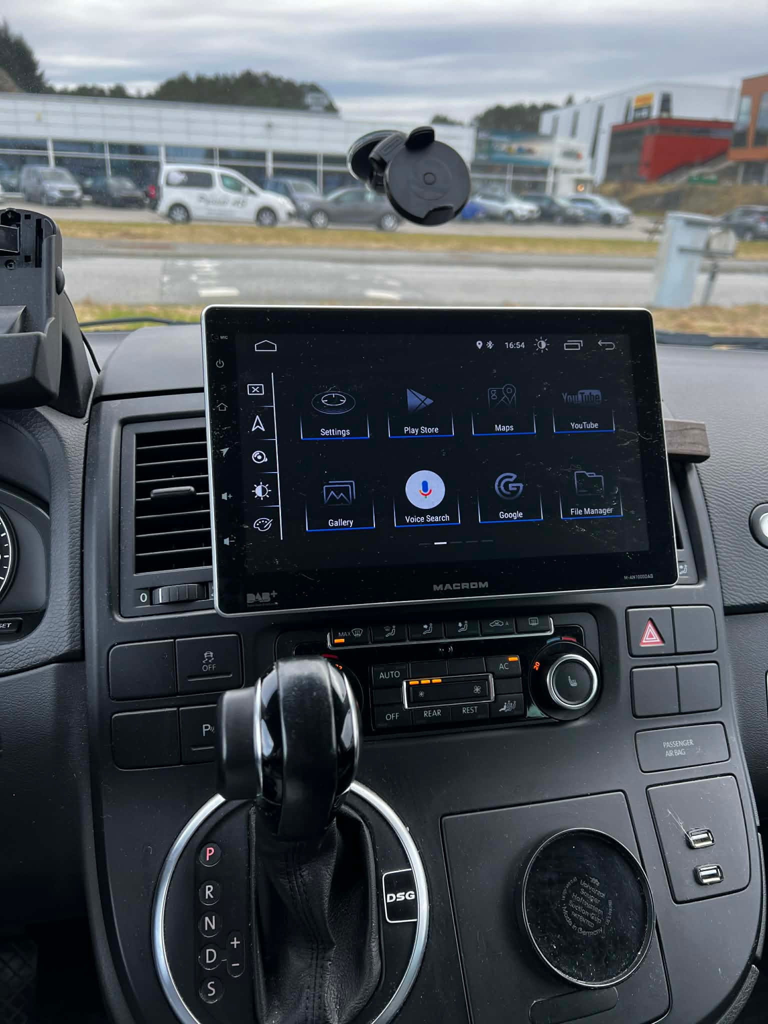 Volkswagen Multivan 2.0 TDI BMT DSG Sequential, 7-trins, 180ps, 2011