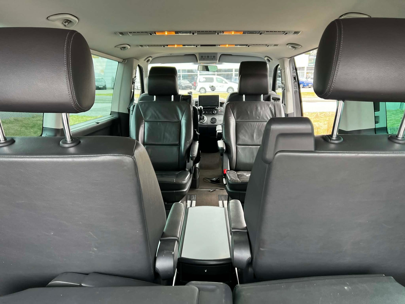 Volkswagen Multivan 2.0 TDI BMT DSG Sequential, 7-trins, 180ps, 2011