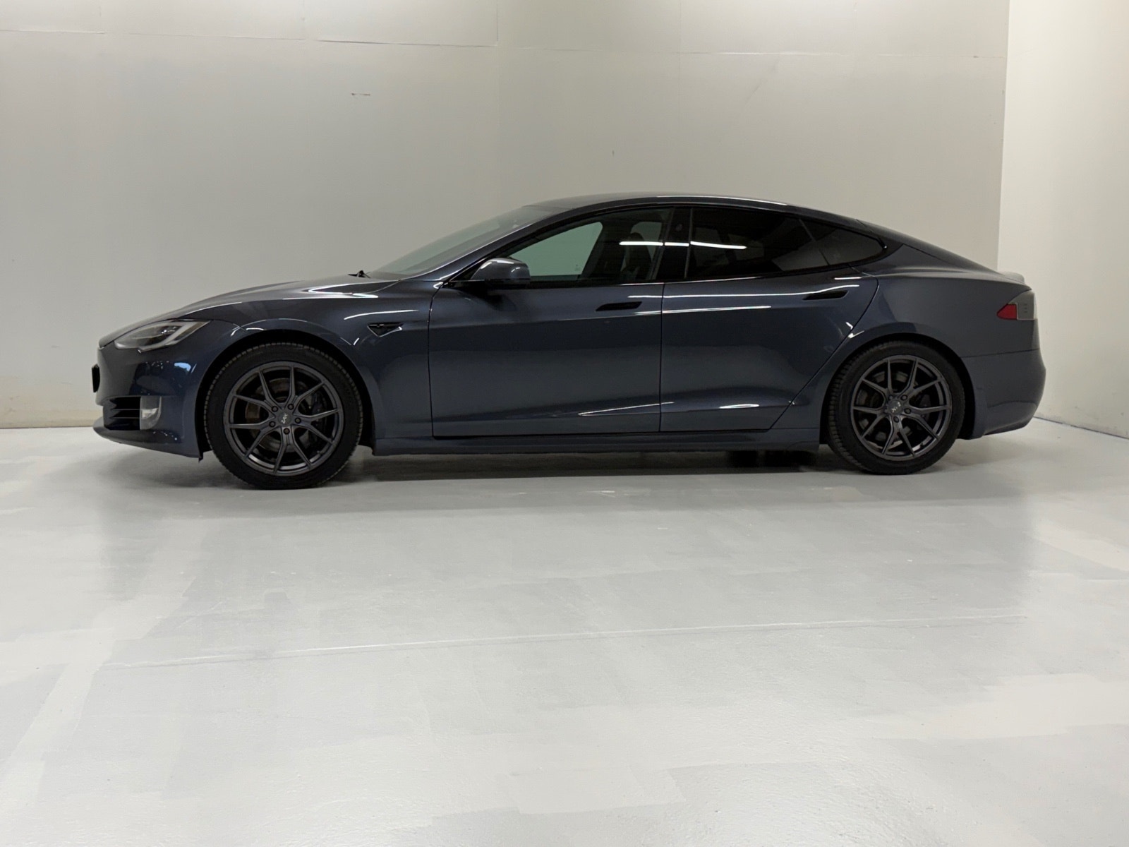 Tesla Model S Long Range AWD, 423hp, 2020