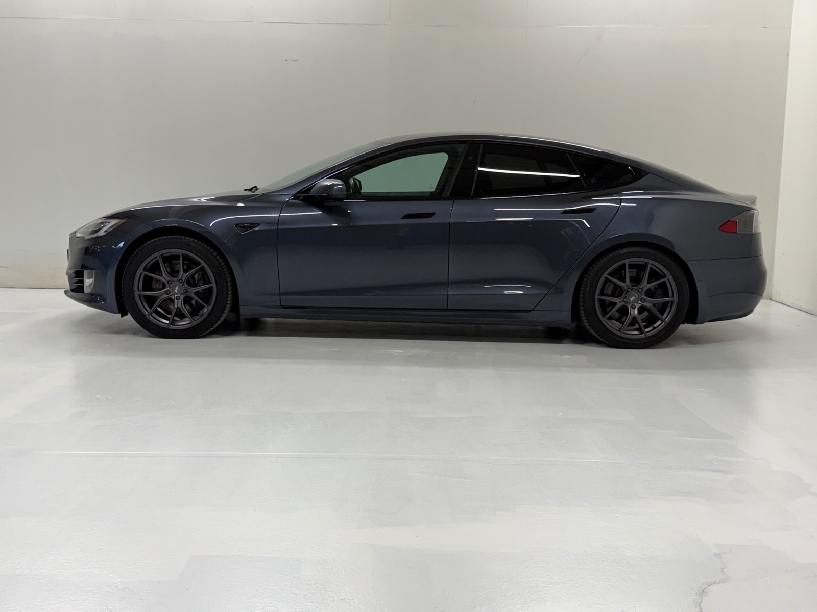 Tesla Model S Long Range AWD, 423hp, 2020