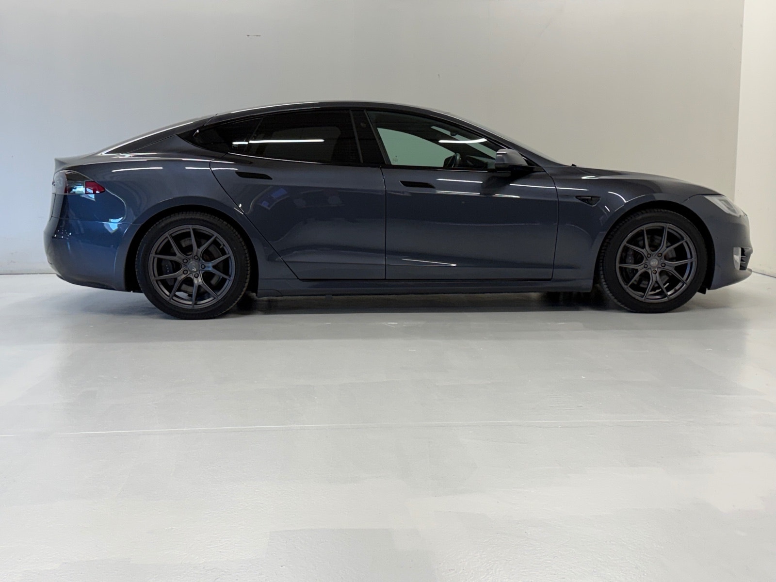 Tesla Model S Long Range AWD, 423hp, 2020