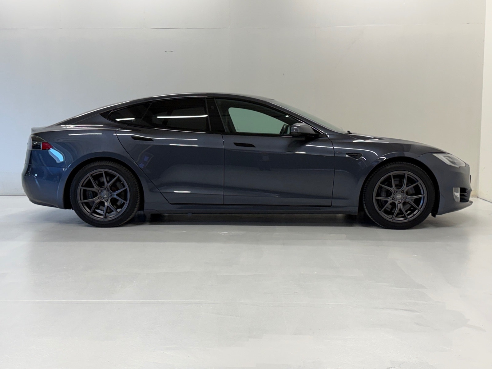 Tesla Model S Long Range AWD, 423hp, 2020