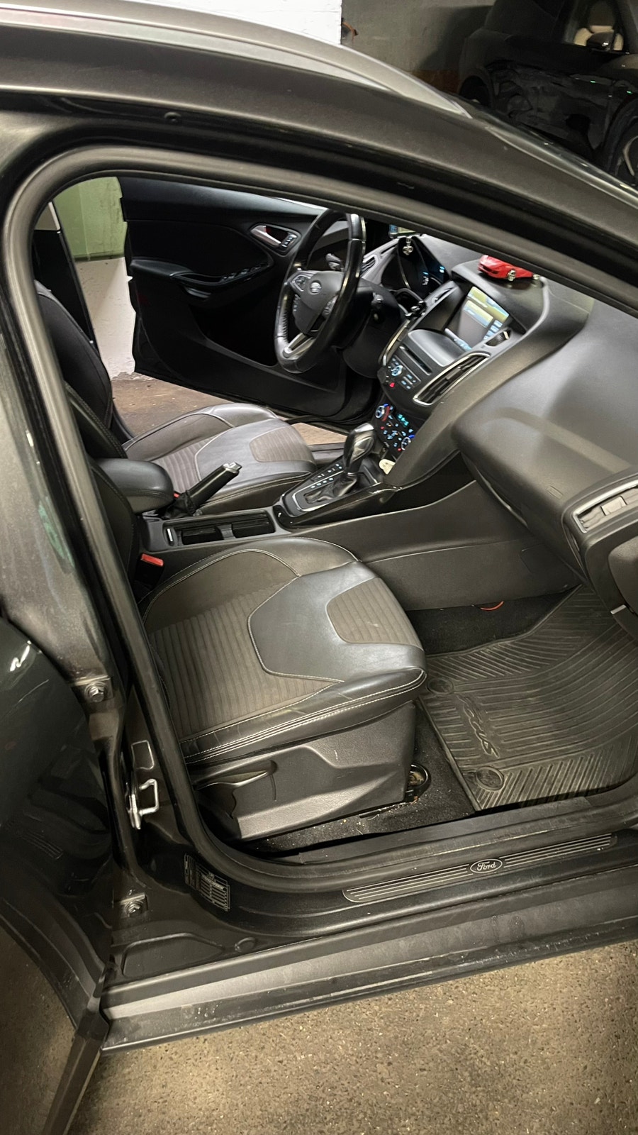 Ford Focus Combi 1.5 TDCi Powershift 6, 6-trins, 120ps, 2015