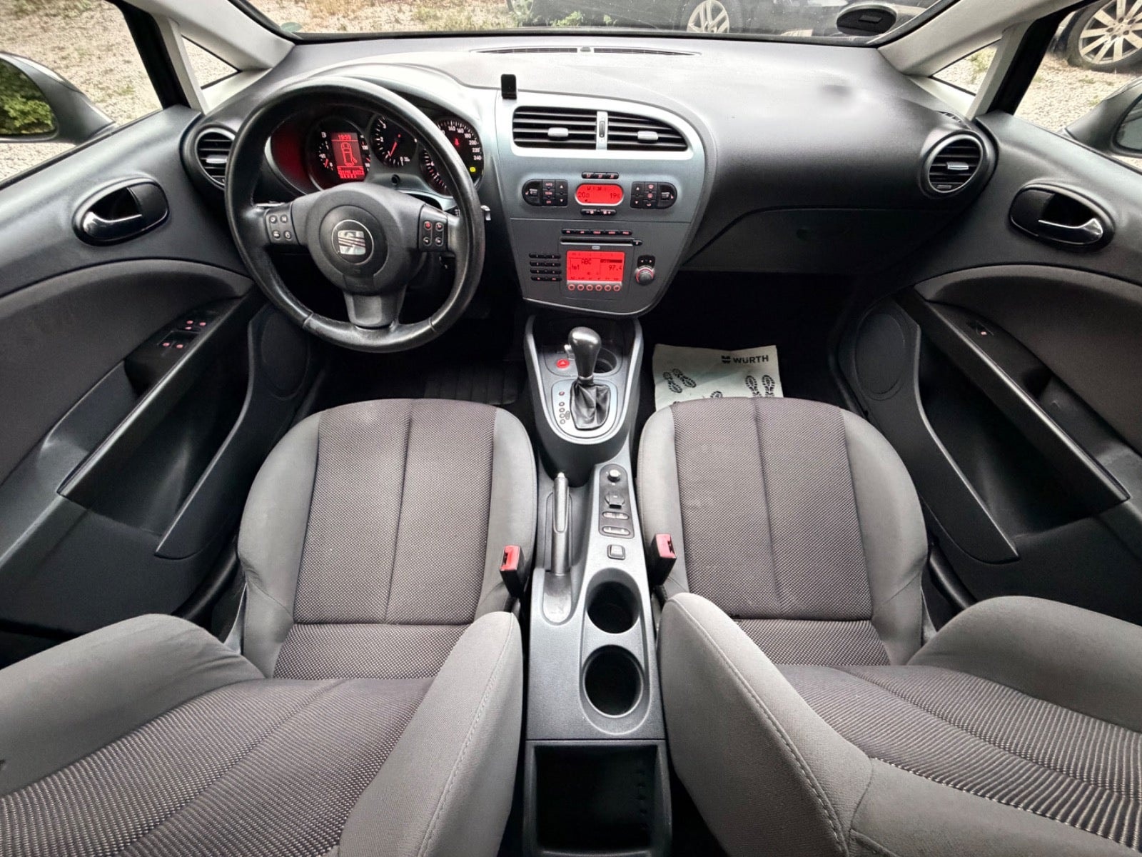 SEAT León 1.9 TDI Automatic, 105hp, 2008
