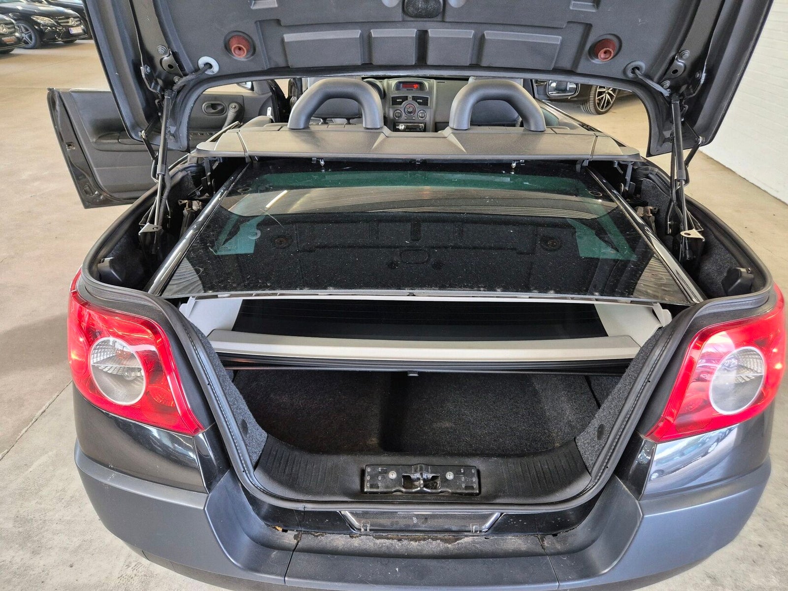 Renault Mégane Coupé-Cabriolet 1.6 Manual, 5-trins, 113ps, 2005