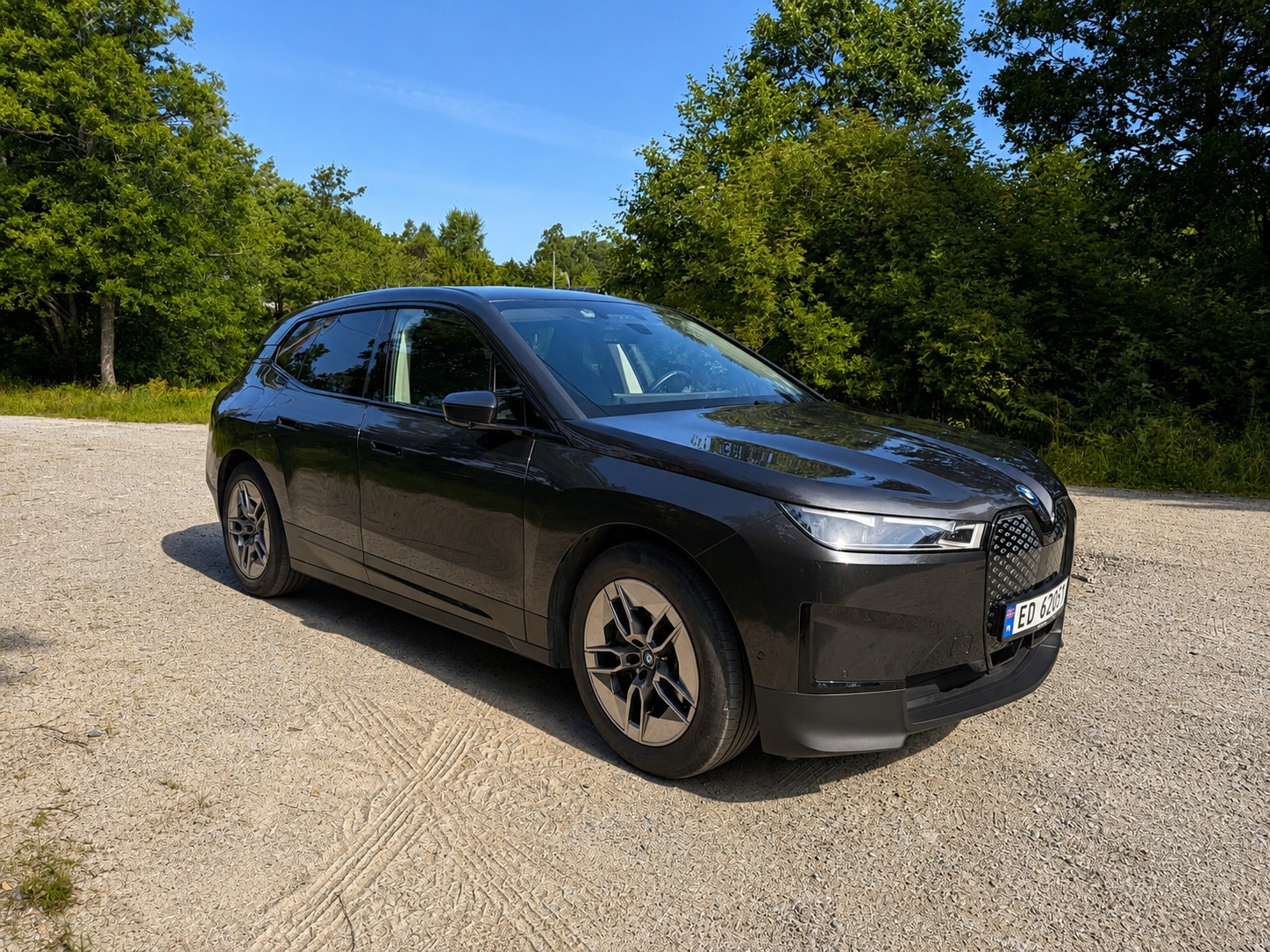 BMW iX xDrive40, 326ps, 2022