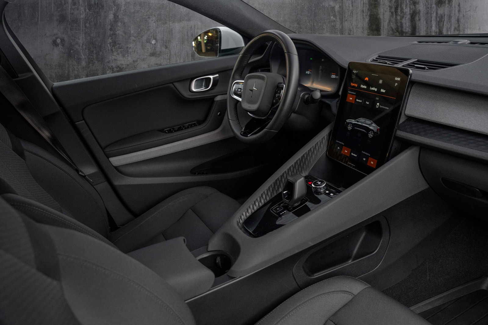 Polestar 2 Standard Range Single Motor, 231hp, 2023