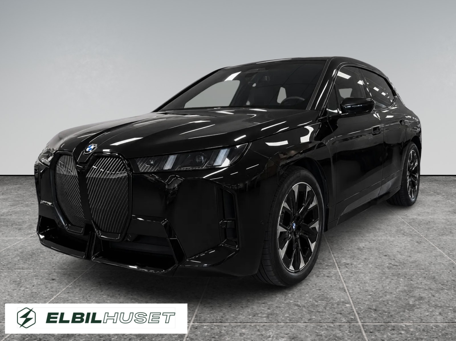 BMW iX xDrive60, 544hk, 2026