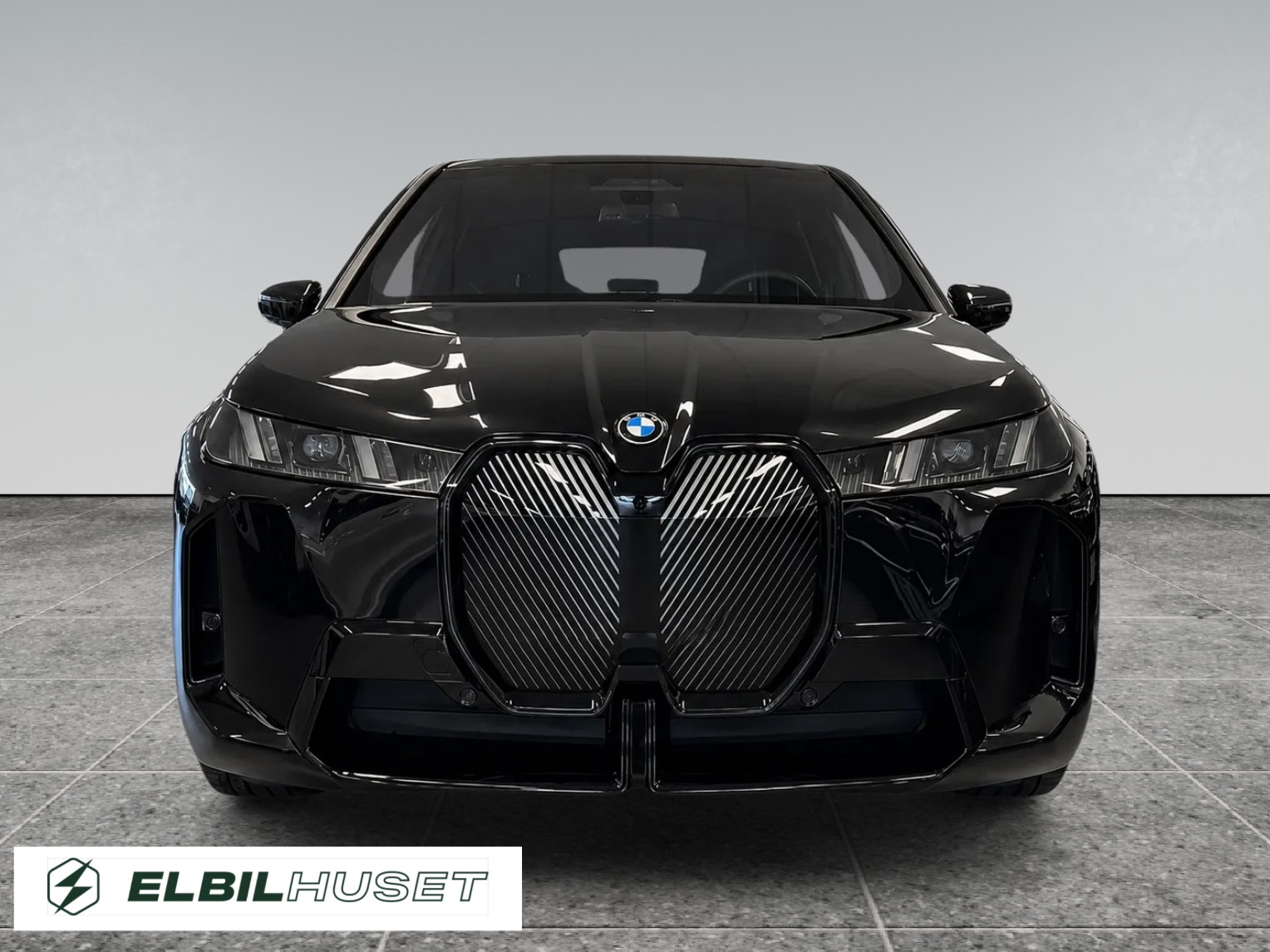 BMW iX xDrive60, 544hk, 2026