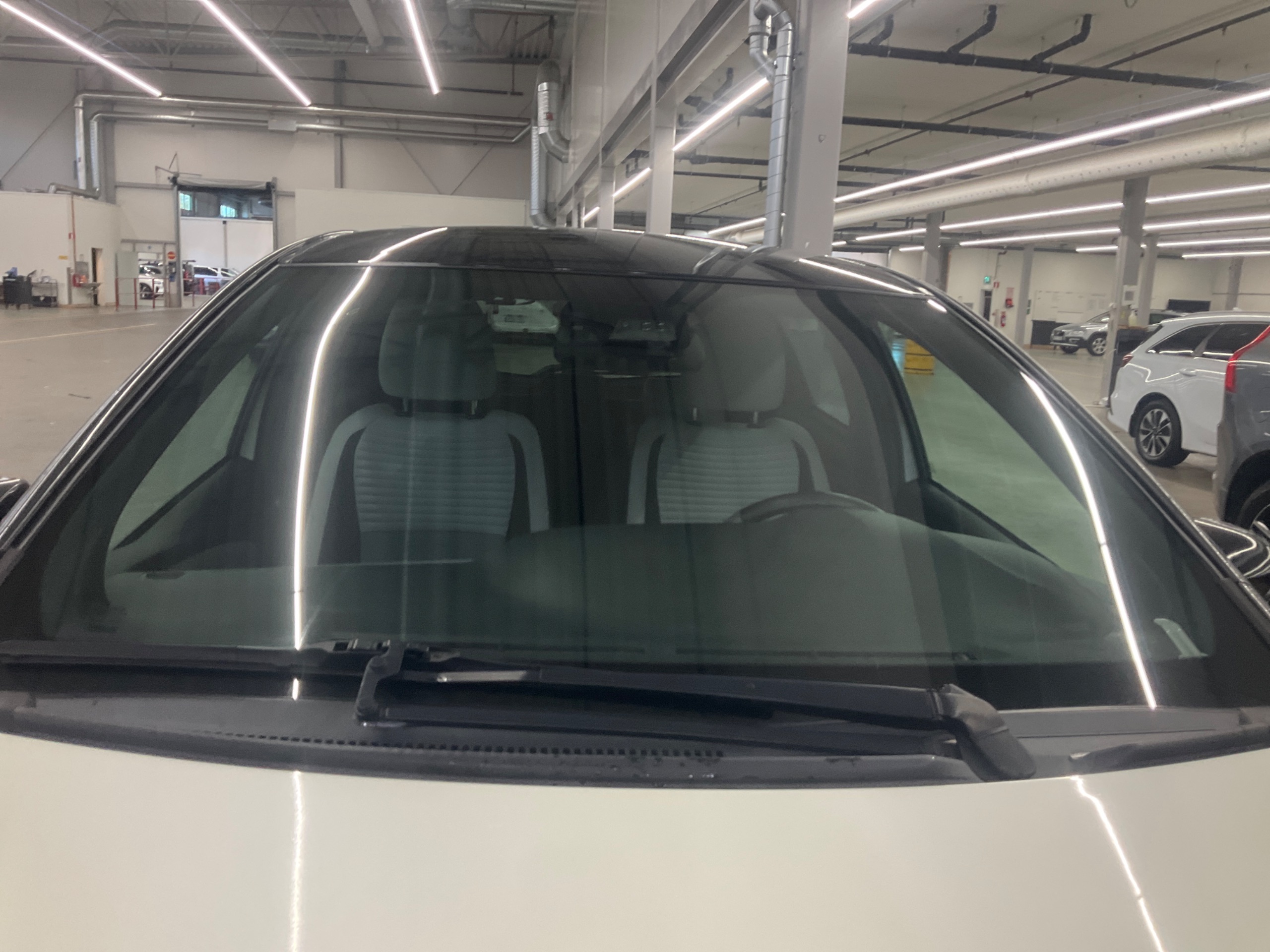 Toyota Yaris Hybrid e-CVT, 101hp, 2016