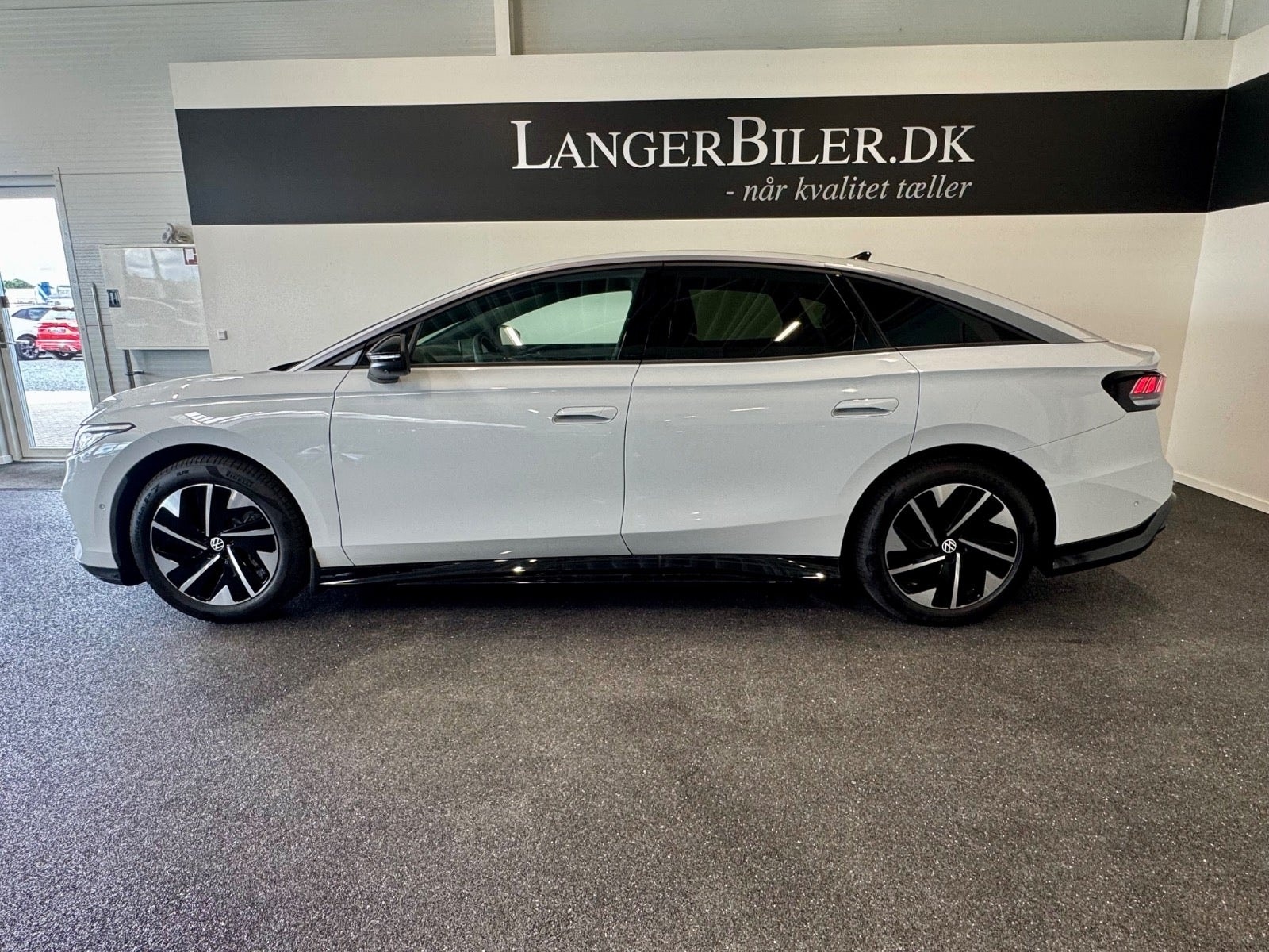 Volkswagen ID.7 Pro, 286hk, 2026