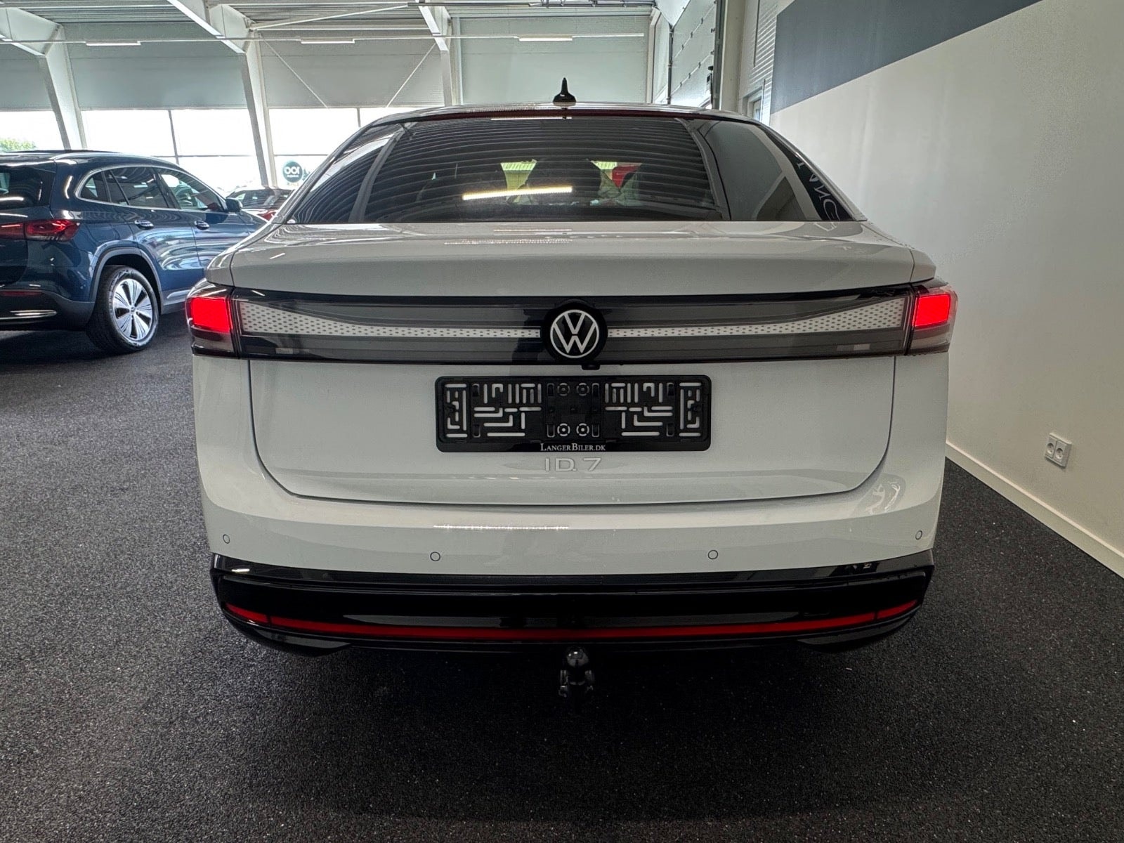 Volkswagen ID.7 Pro, 286hk, 2026