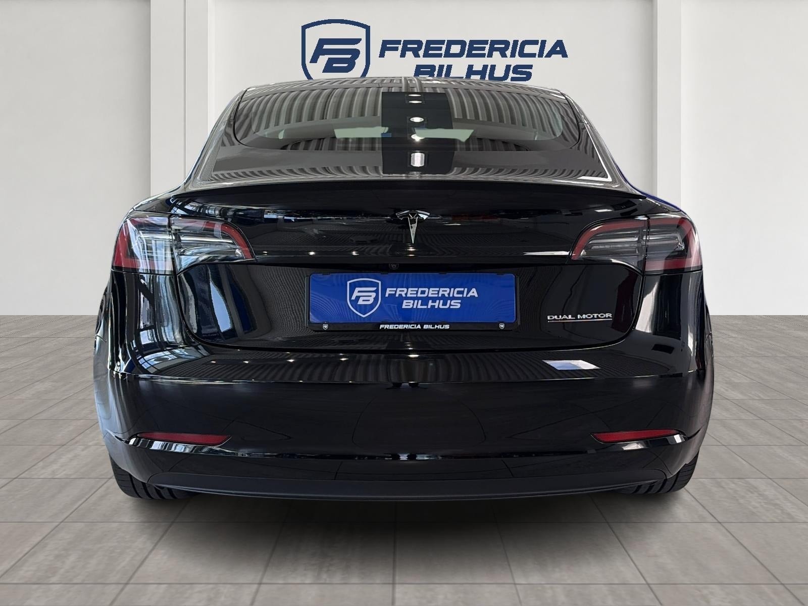 Tesla Model 3 Performance, 513ps, 2023
