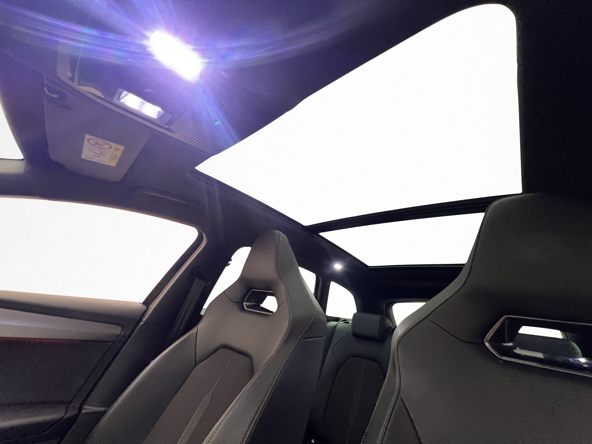 CUPRA Leon Sportstourer e-Hybrid DSG Sequential, 6-trins, 245ps, 2023