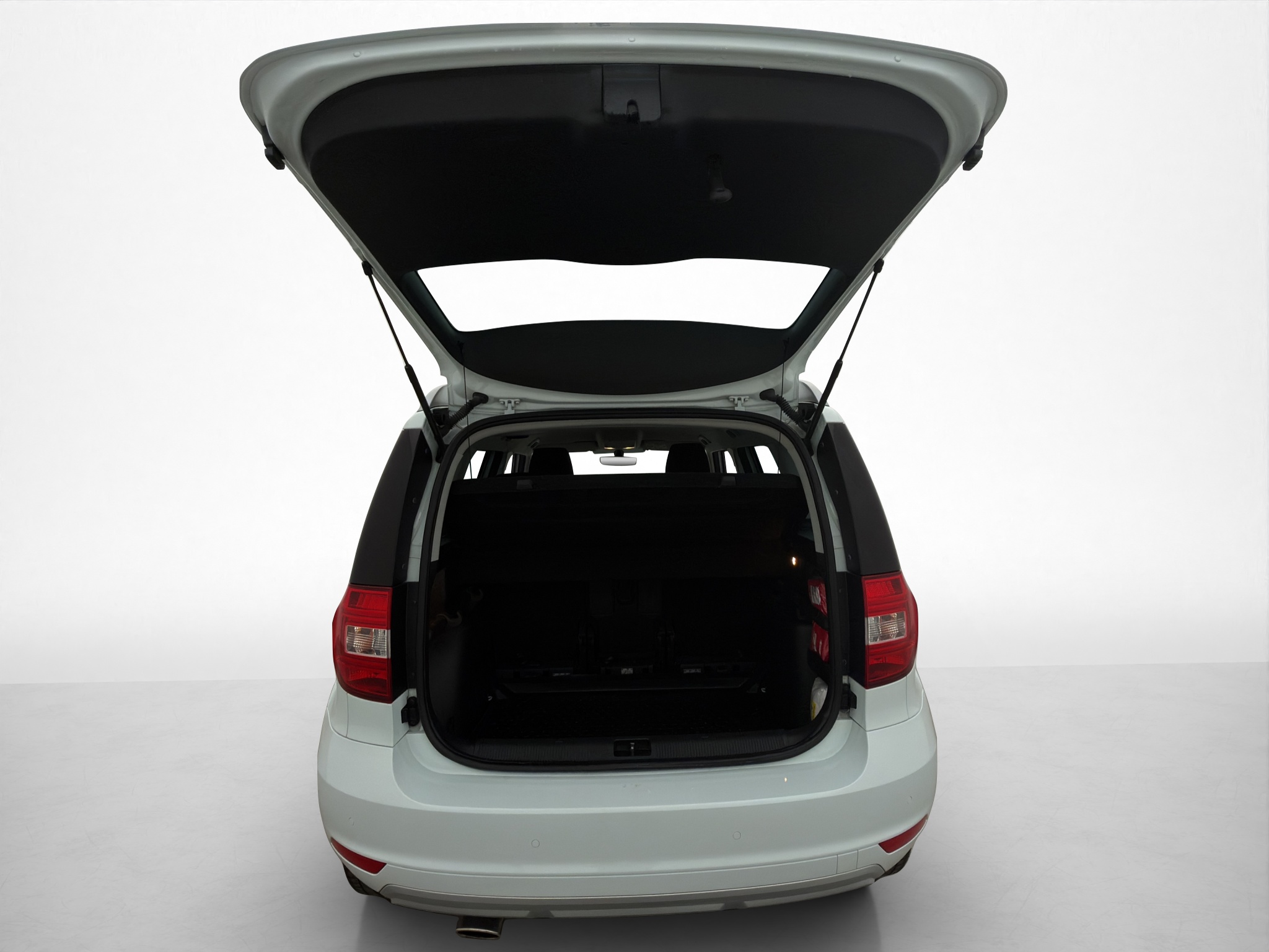 Škoda Yeti 1.2 TSI DSG sekvensiell, 7-trinn, 110hk, 2016