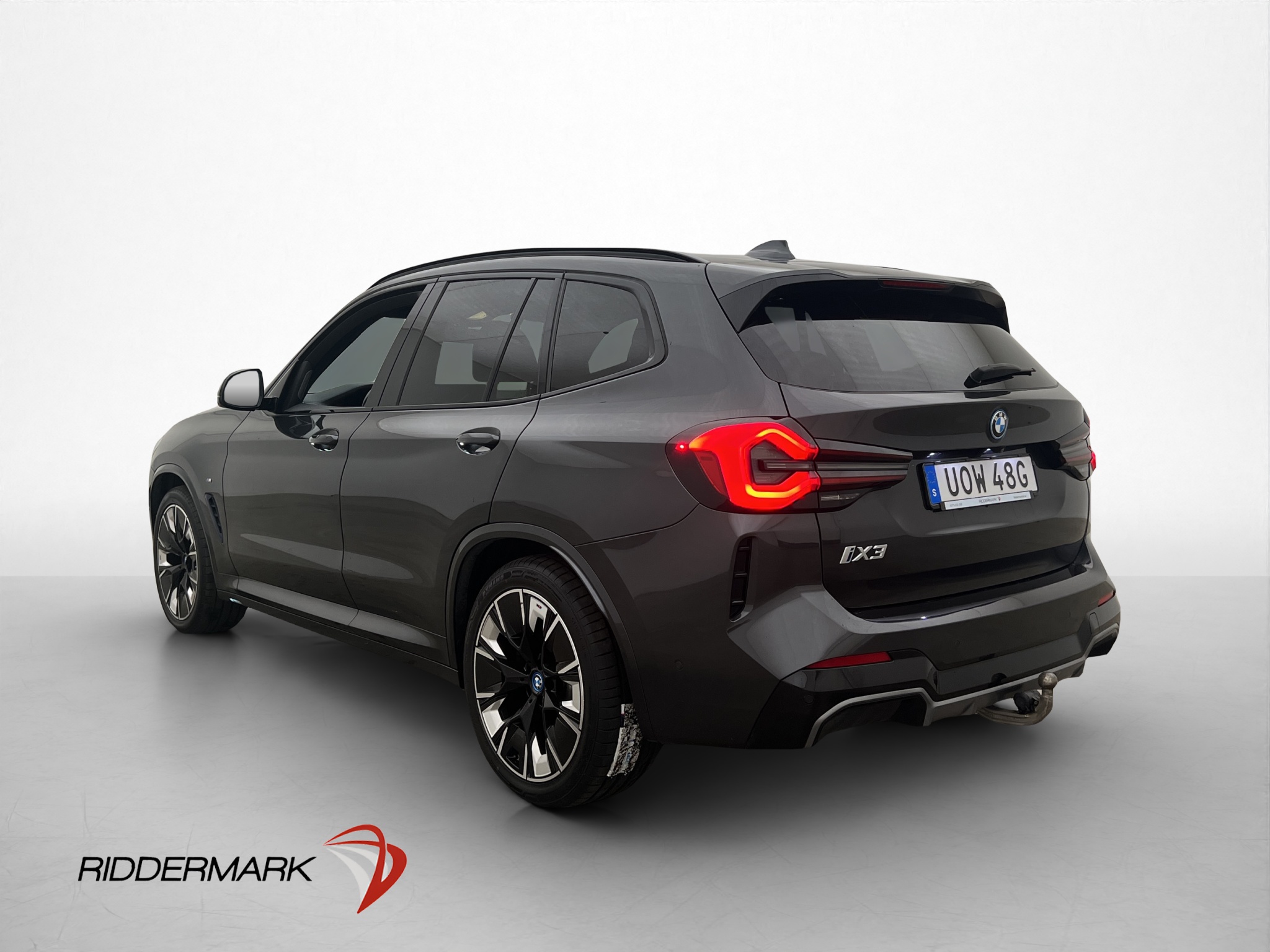 BMW iX3, 286hp, 2022