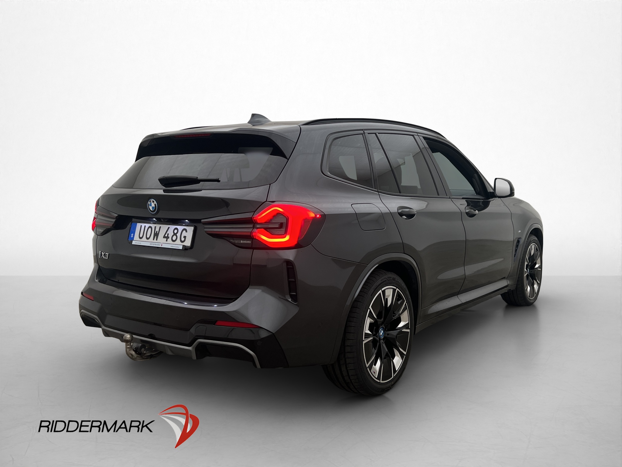 BMW iX3, 286hp, 2022