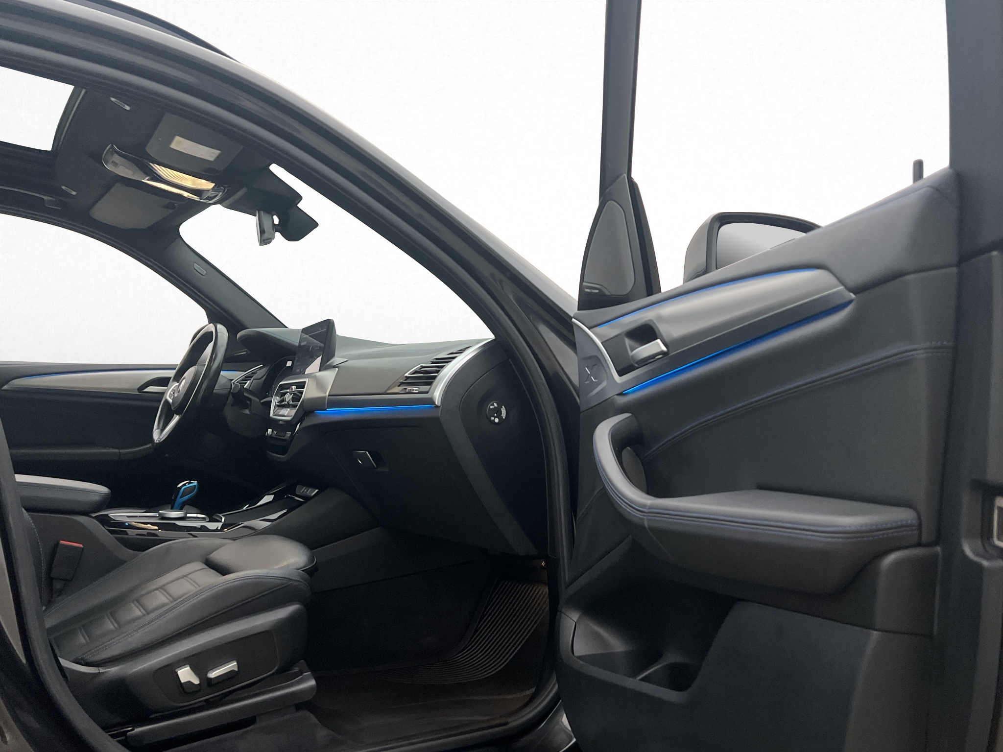 BMW iX3, 286hp, 2022