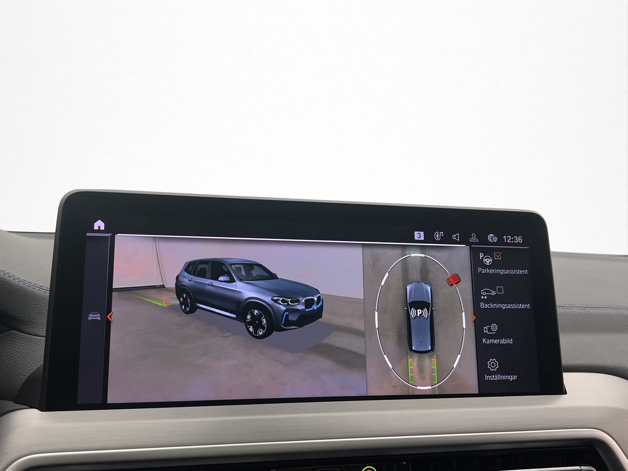 BMW iX3, 286hp, 2022
