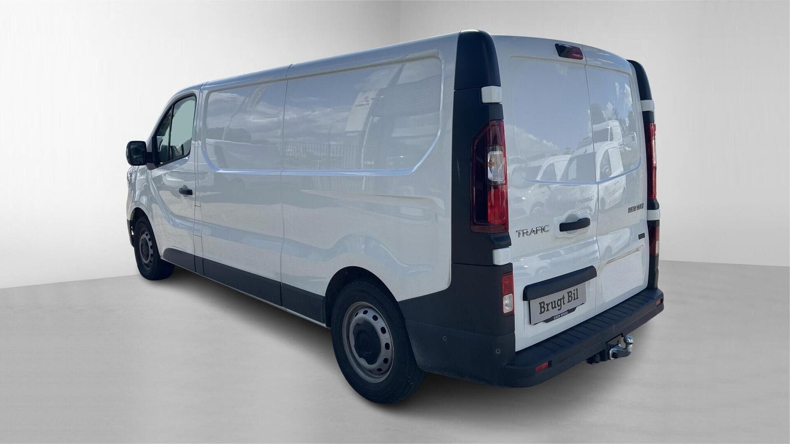 Renault Trafic E-TECH Van, 122hp, 2026