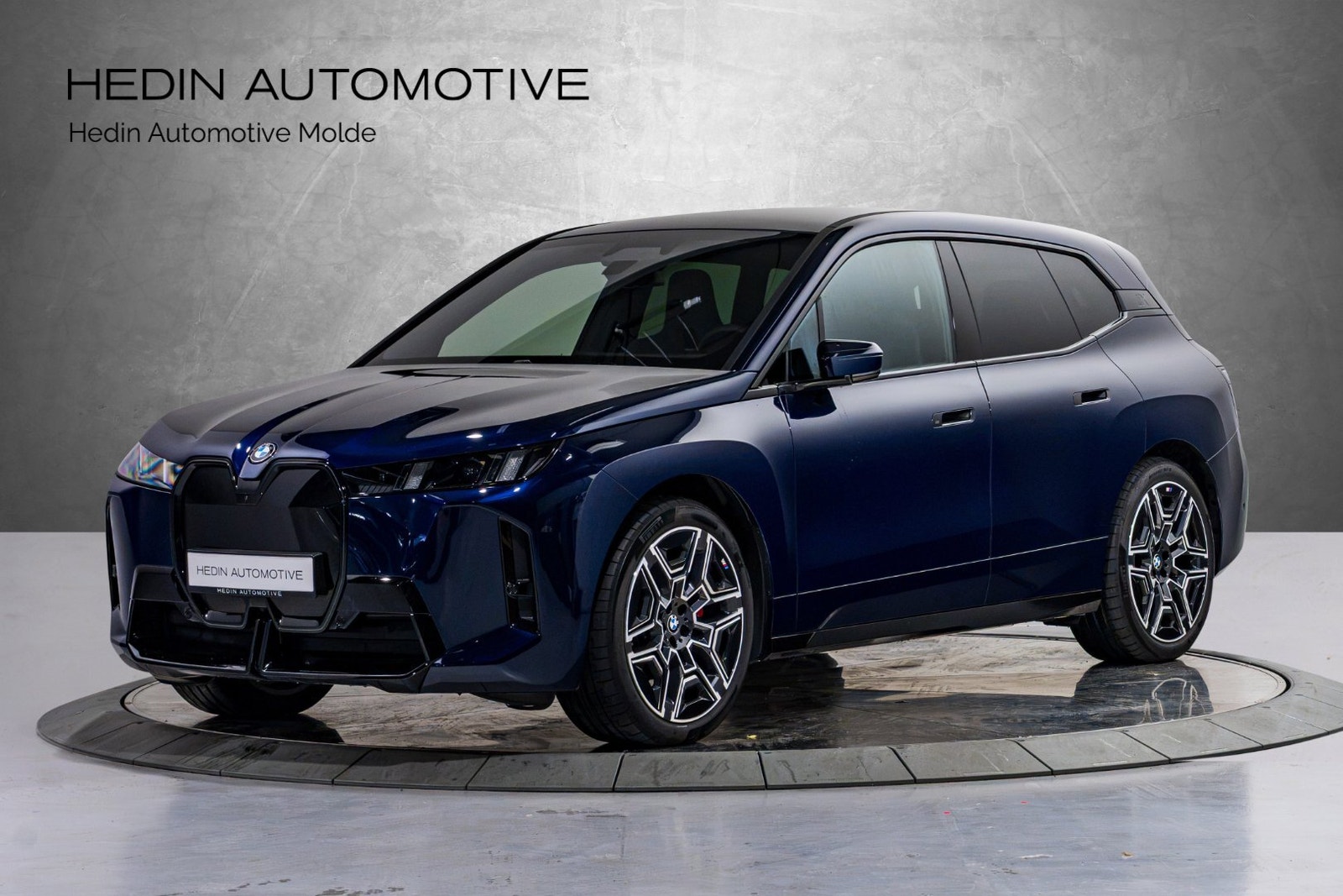 BMW iX xDrive60, 544hk, 2026