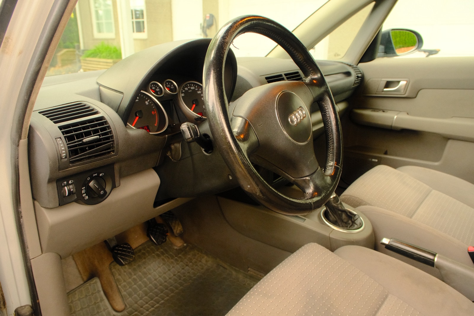 Audi A2 1.4 Manual, 5-trins, 75ps, 2001