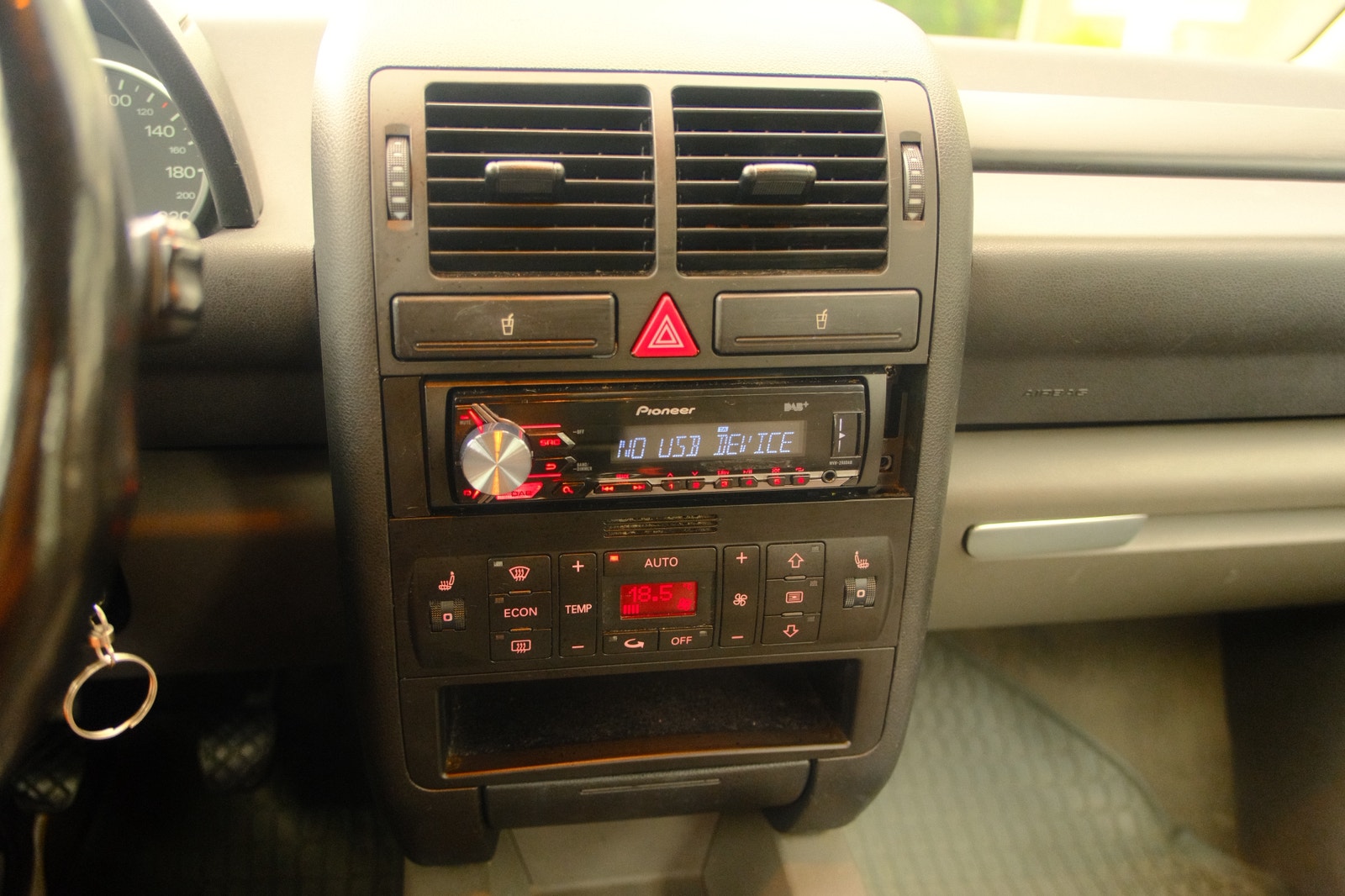 Audi A2 1.4 Manual, 5-trins, 75ps, 2001